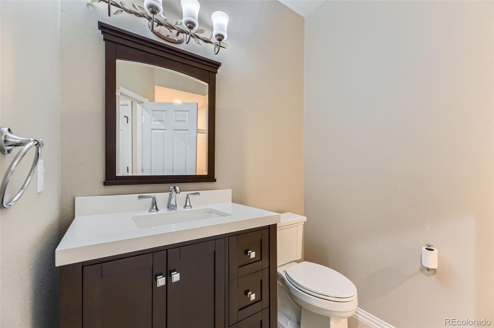 Greenwood Village, Colorado, 80121, United States, ,4 BathroomsBathrooms,Residential,Active,1824499