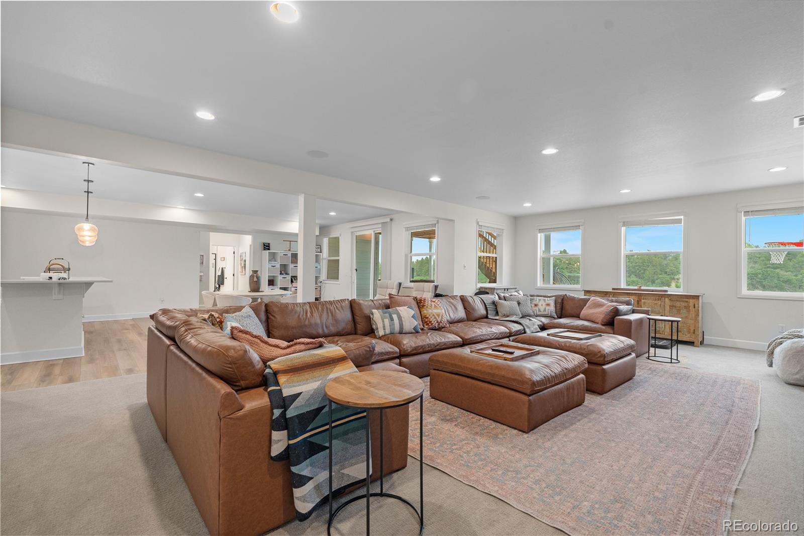 Castle Rock, Colorado, 80108, United States, 5 Bedrooms Bedrooms, ,4 BathroomsBathrooms,Residential,Active,1905368