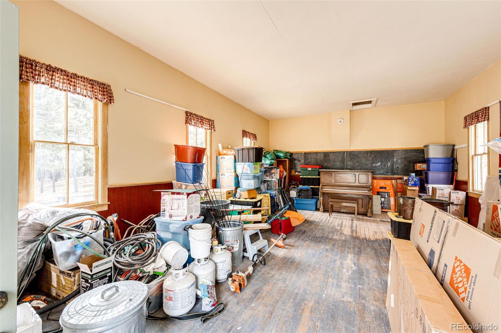 Elbert, Colorado, 80106, United States, 3 Bedrooms Bedrooms, ,3 BathroomsBathrooms,Residential,Active,1993938