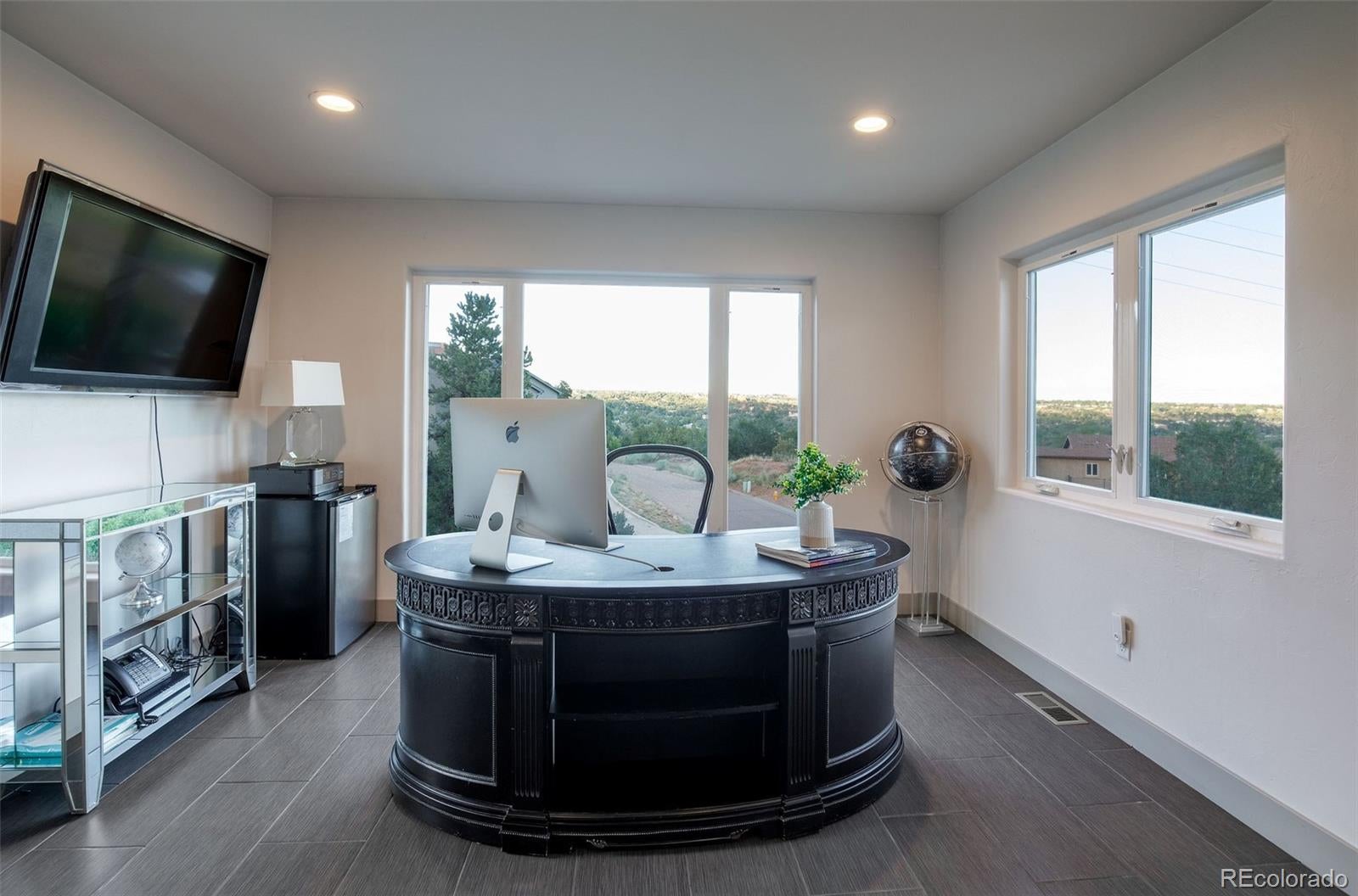 Manitou Springs, Colorado, 80829, United States, 3 Bedrooms Bedrooms, ,3 BathroomsBathrooms,Residential,Active,1969631