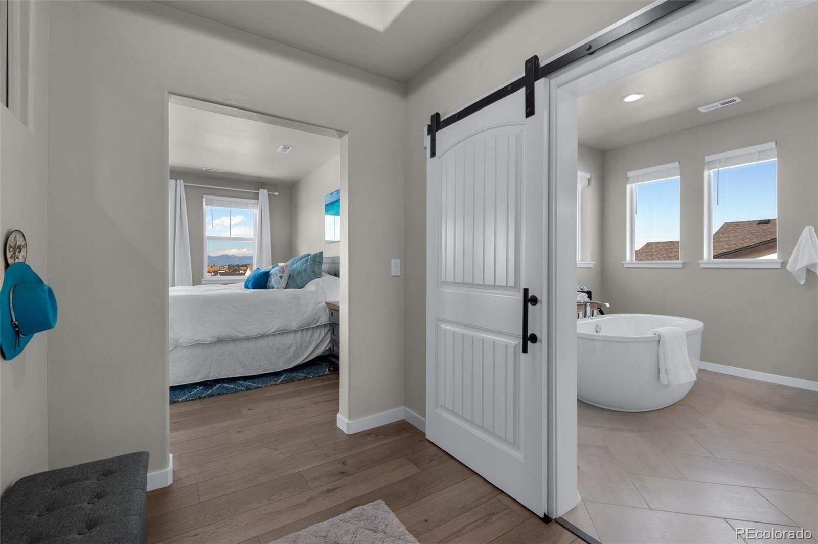 Colorado Springs, Colorado, 80908, United States, 7 Bedrooms Bedrooms, ,6 BathroomsBathrooms,Residential,Active,1969644