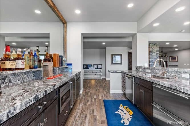 Larkspur, Colorado, 80118, United States, 6 Bedrooms Bedrooms, ,7 BathroomsBathrooms,Residential,Active,1843871
