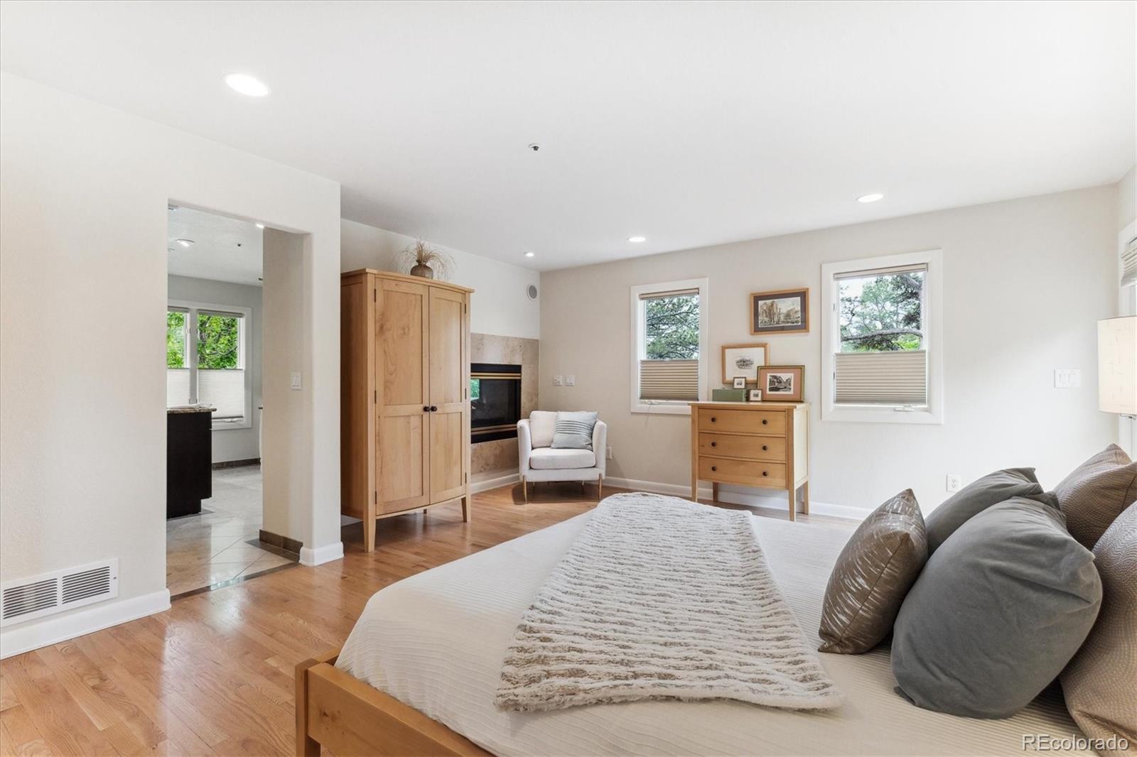 Castle Rock, Colorado, 80108, United States, 4 Bedrooms Bedrooms, ,5 BathroomsBathrooms,Residential,Active,1888500