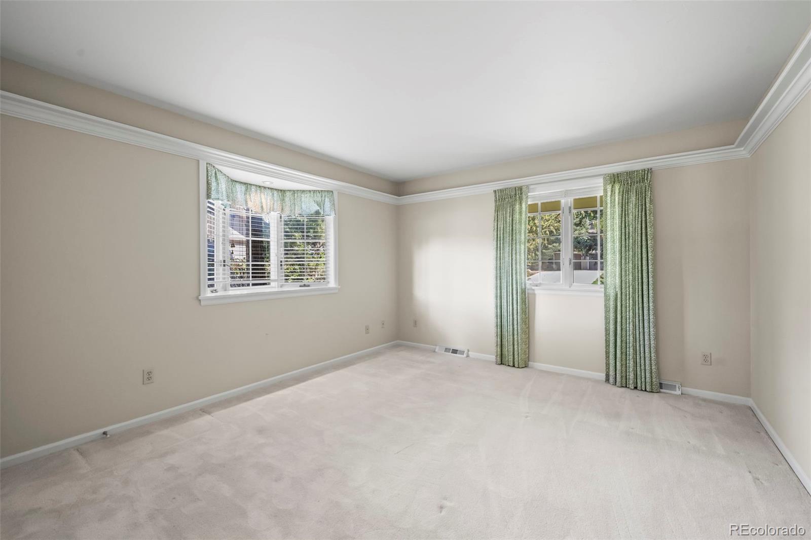 Boulder, Colorado, 80301, United States, 3 Bedrooms Bedrooms, ,4 BathroomsBathrooms,Residential,Active,1946522