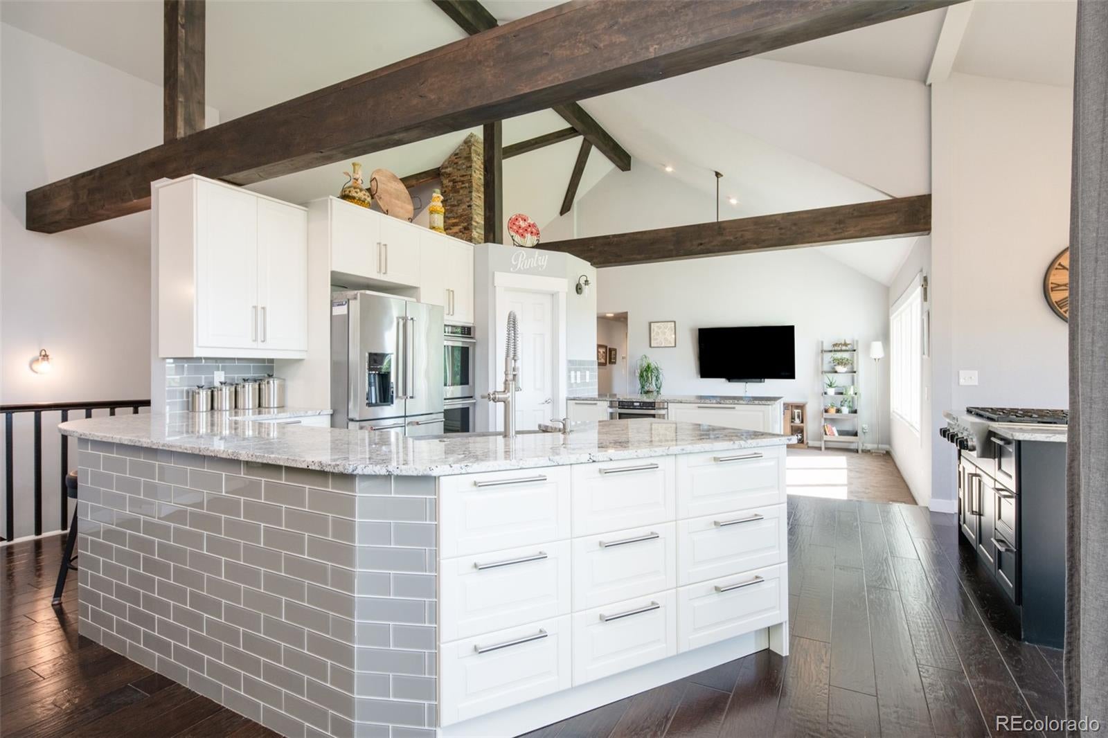 Castle Pines, Colorado, 80108, United States, 5 Bedrooms Bedrooms, ,5 BathroomsBathrooms,Residential,Active,2009383