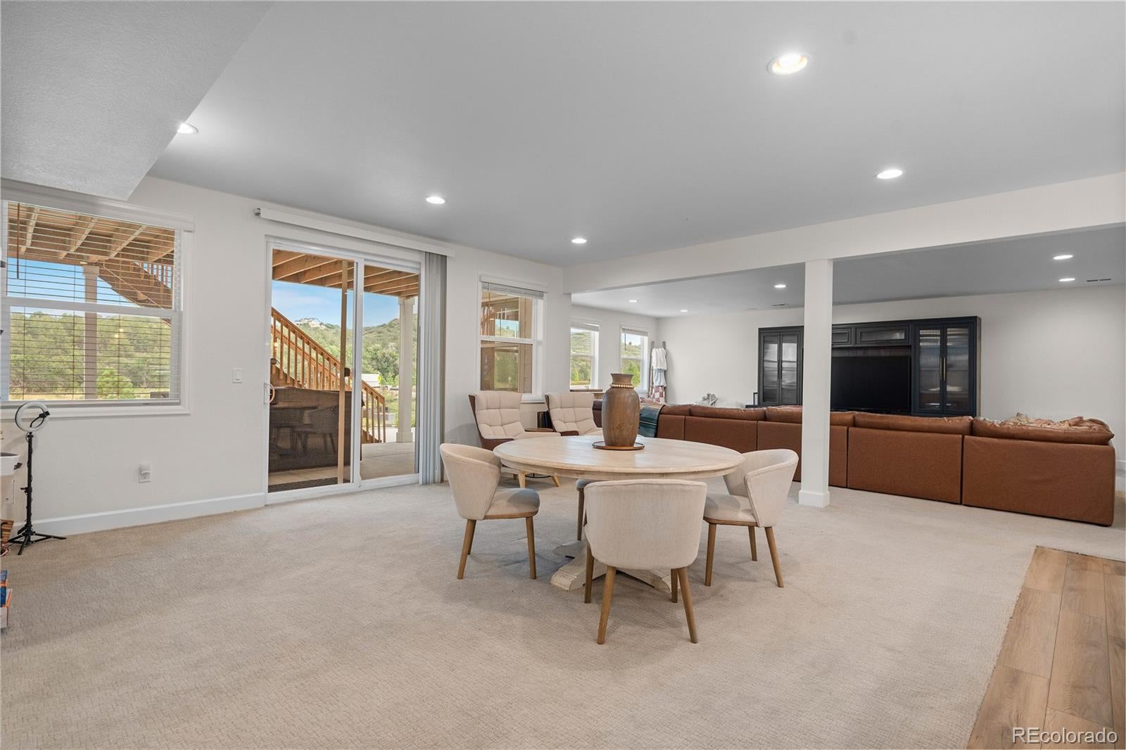 Castle Rock, Colorado, 80108, United States, 5 Bedrooms Bedrooms, ,4 BathroomsBathrooms,Residential,Active,1905368