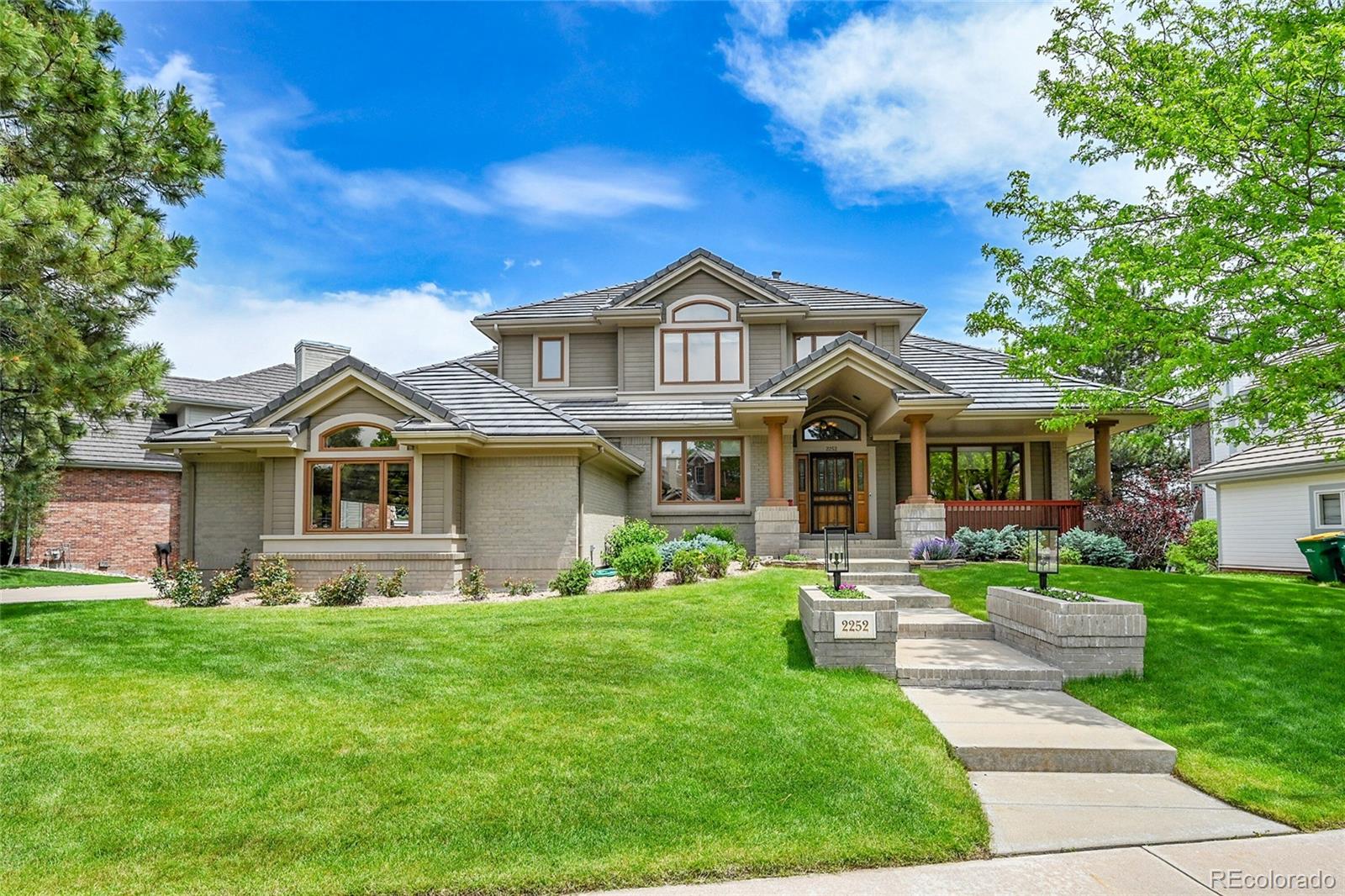 Lakewood, Colorado, 80227, United States, 4 Bedrooms Bedrooms, ,5 BathroomsBathrooms,Residential,Active,1831768