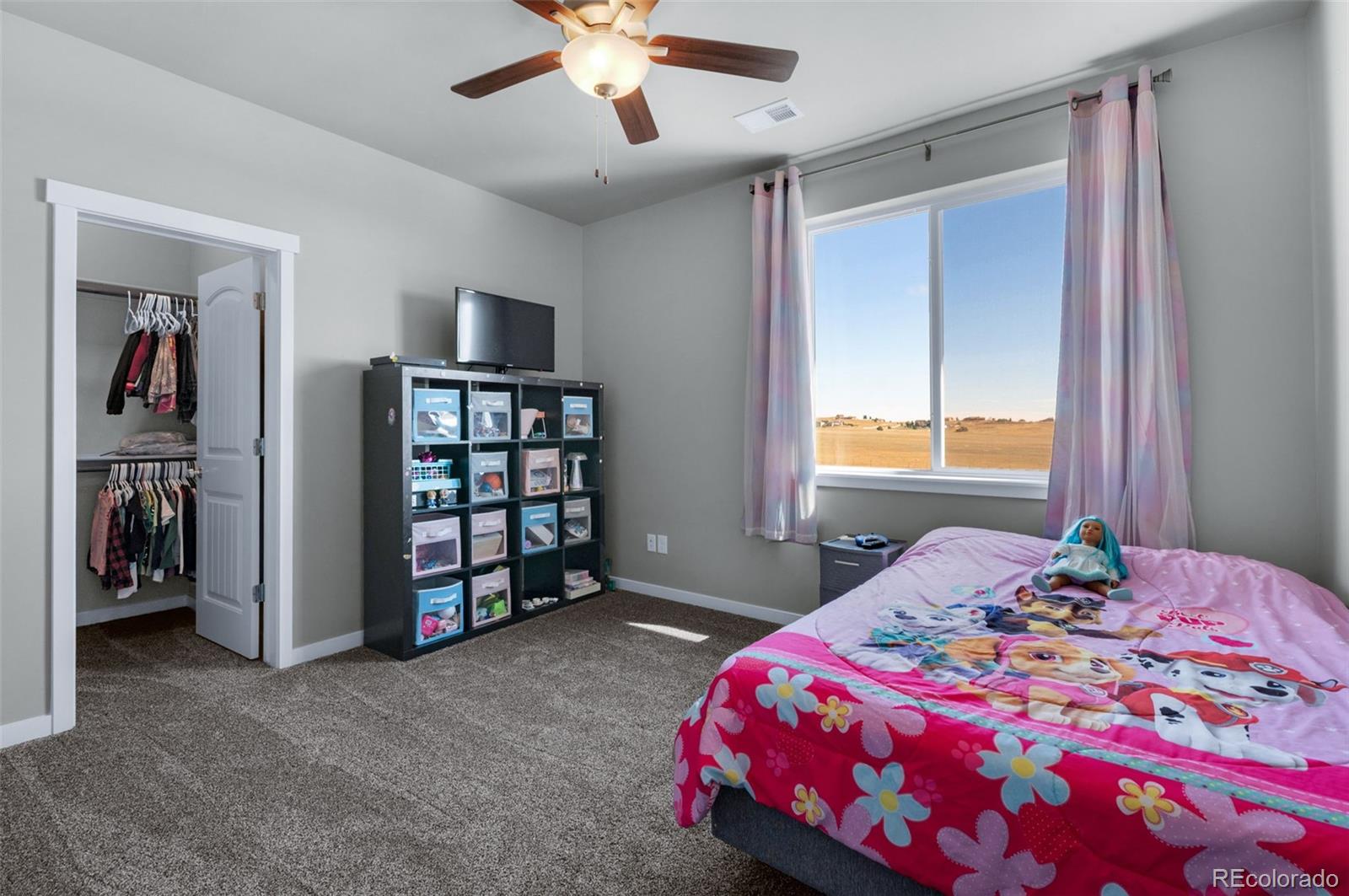 Colorado Springs, Colorado, 80908, United States, 7 Bedrooms Bedrooms, ,6 BathroomsBathrooms,Residential,Active,1969644