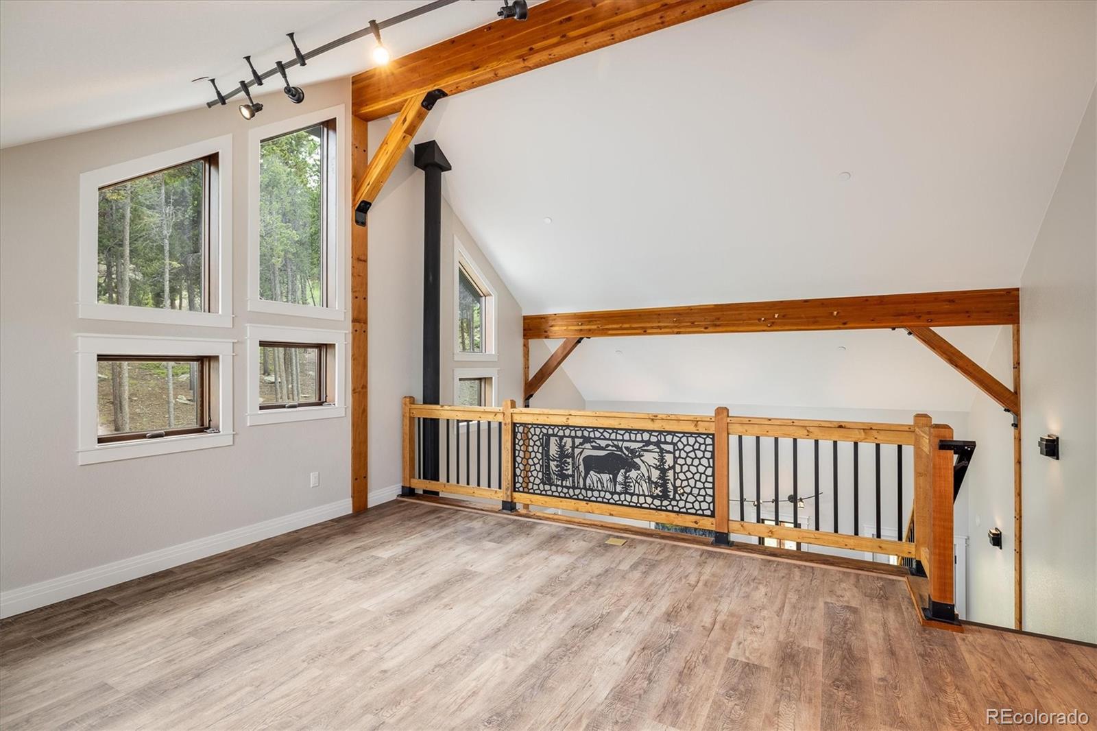 Golden, Colorado, 80403, United States, 2 Bedrooms Bedrooms, ,3 BathroomsBathrooms,Residential,Contingent,1889003