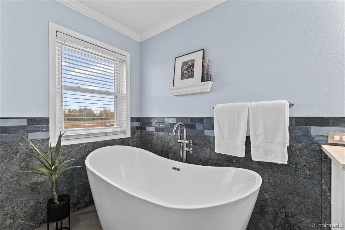 Erie, Colorado, 80516, United States, 5 Bedrooms Bedrooms, ,3 BathroomsBathrooms,Residential,Active,1993649