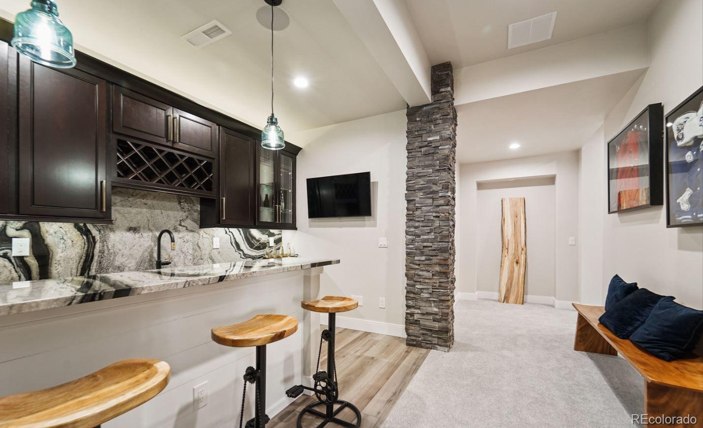 Colorado Springs, Colorado, 80908, United States, 5 Bedrooms Bedrooms, ,6 BathroomsBathrooms,Residential,Active,1992271