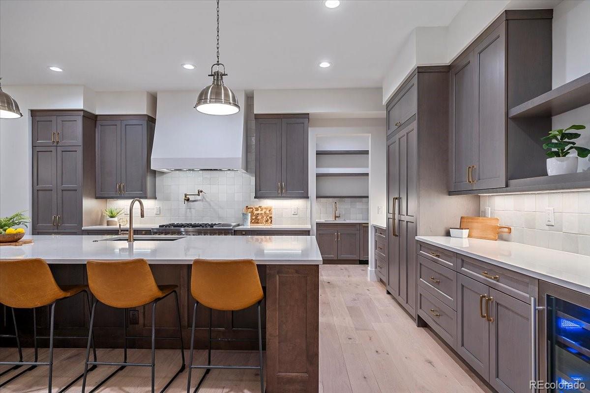 Franktown, Colorado, 80116, United States, 4 Bedrooms Bedrooms, ,5 BathroomsBathrooms,Residential,Active,1922528