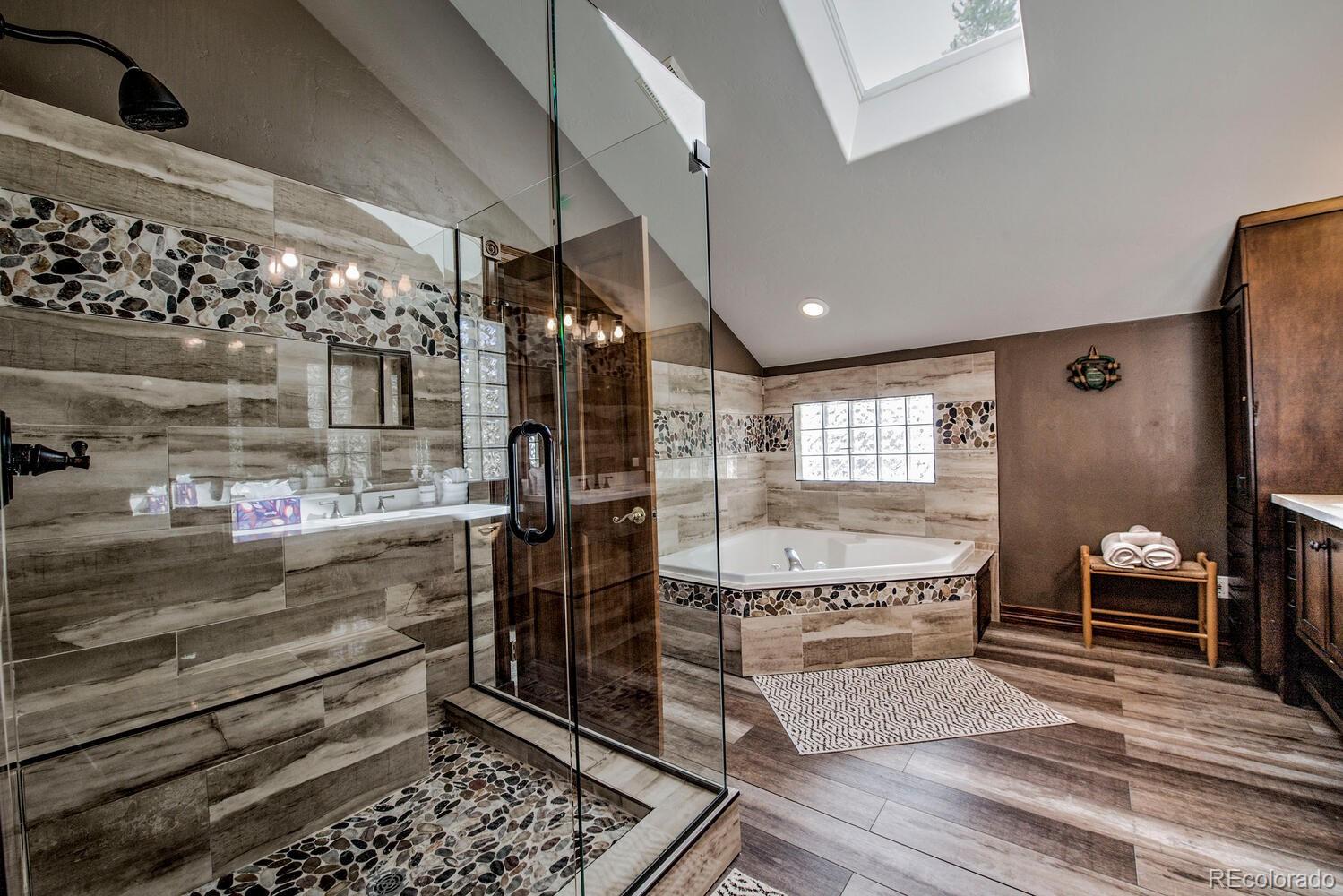 Breckenridge, Colorado, 80424, United States, 6 Bedrooms Bedrooms, ,6 BathroomsBathrooms,Residential,Active,1825063