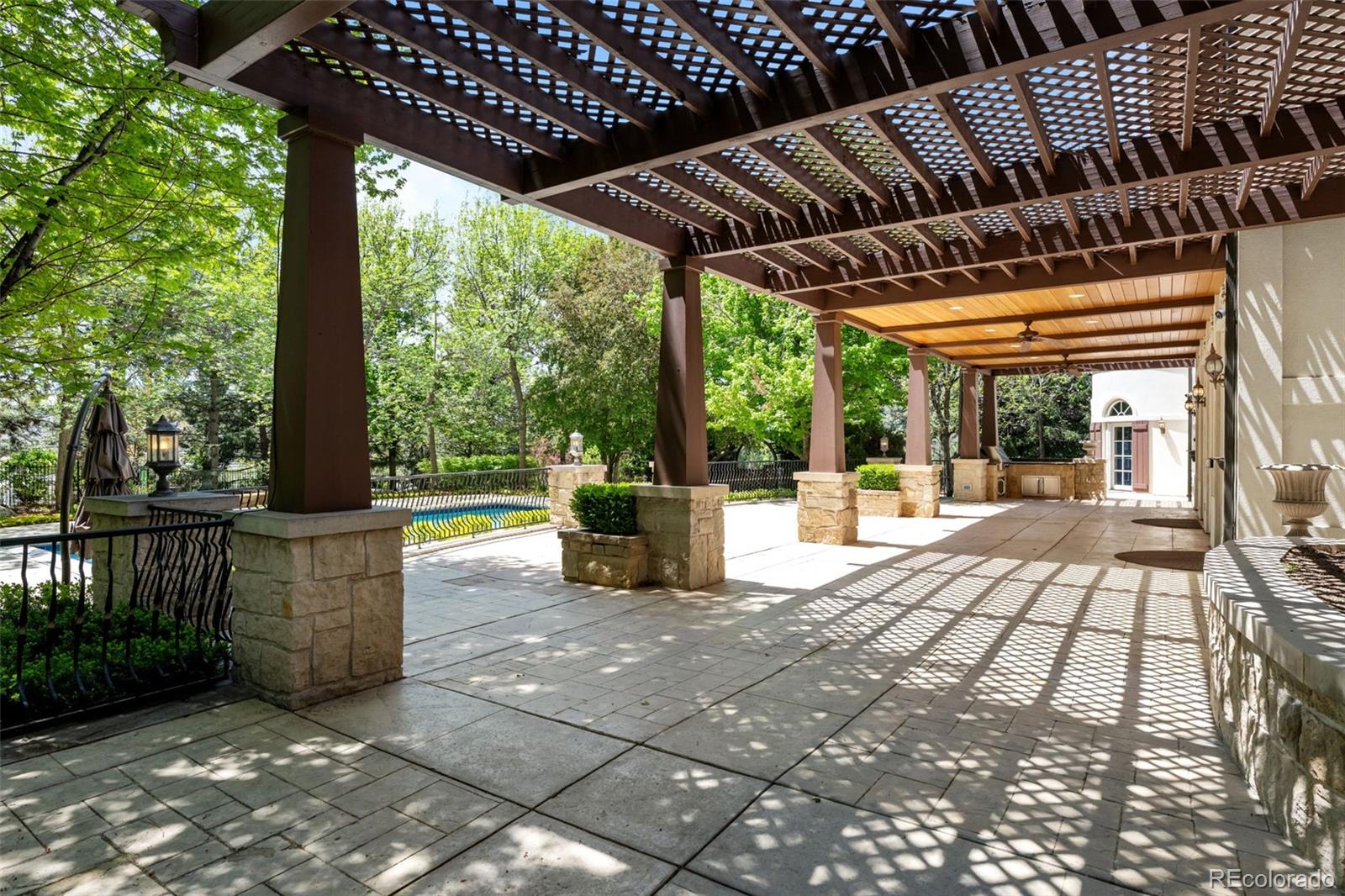 Cherry Hills Village, Colorado, 80113, United States, ,9 BathroomsBathrooms,Residential,Active,1820487