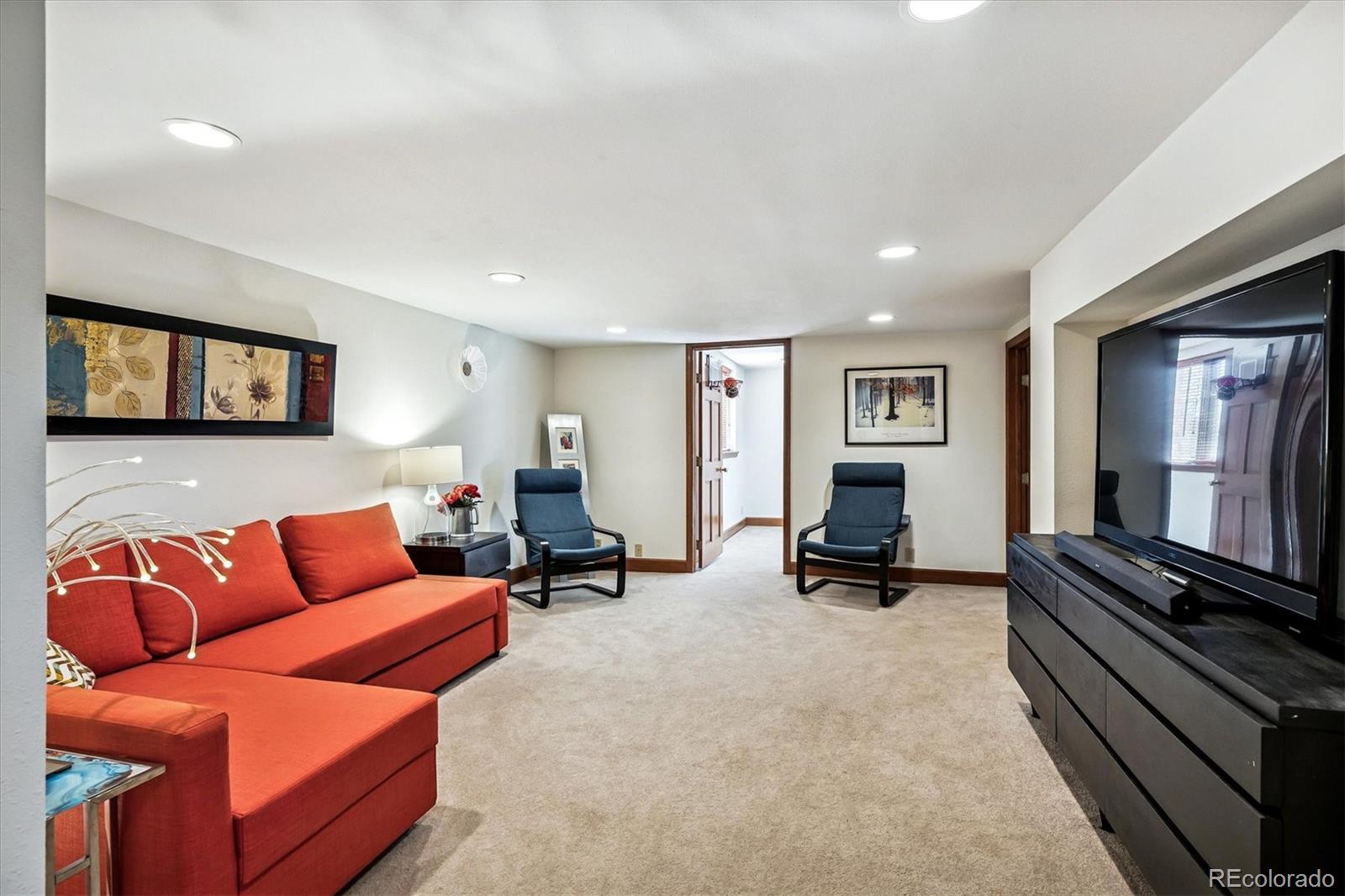 Greenwood Village, Colorado, 80111, United States, 6 Bedrooms Bedrooms, ,4 BathroomsBathrooms,Residential,Active,2009828