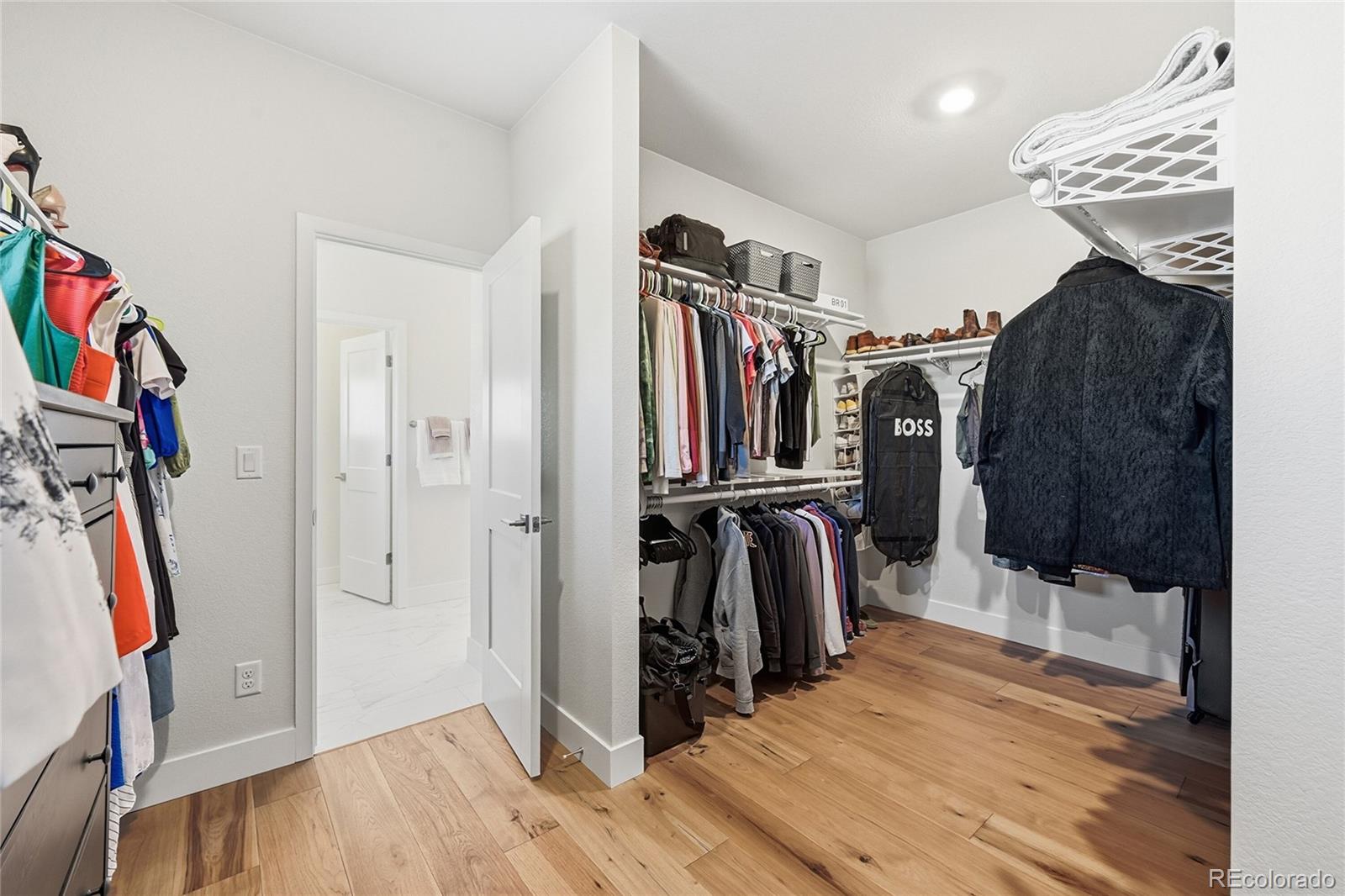 Littleton, Colorado, 80125, United States, 5 Bedrooms Bedrooms, ,7 BathroomsBathrooms,Residential,Active,2012467