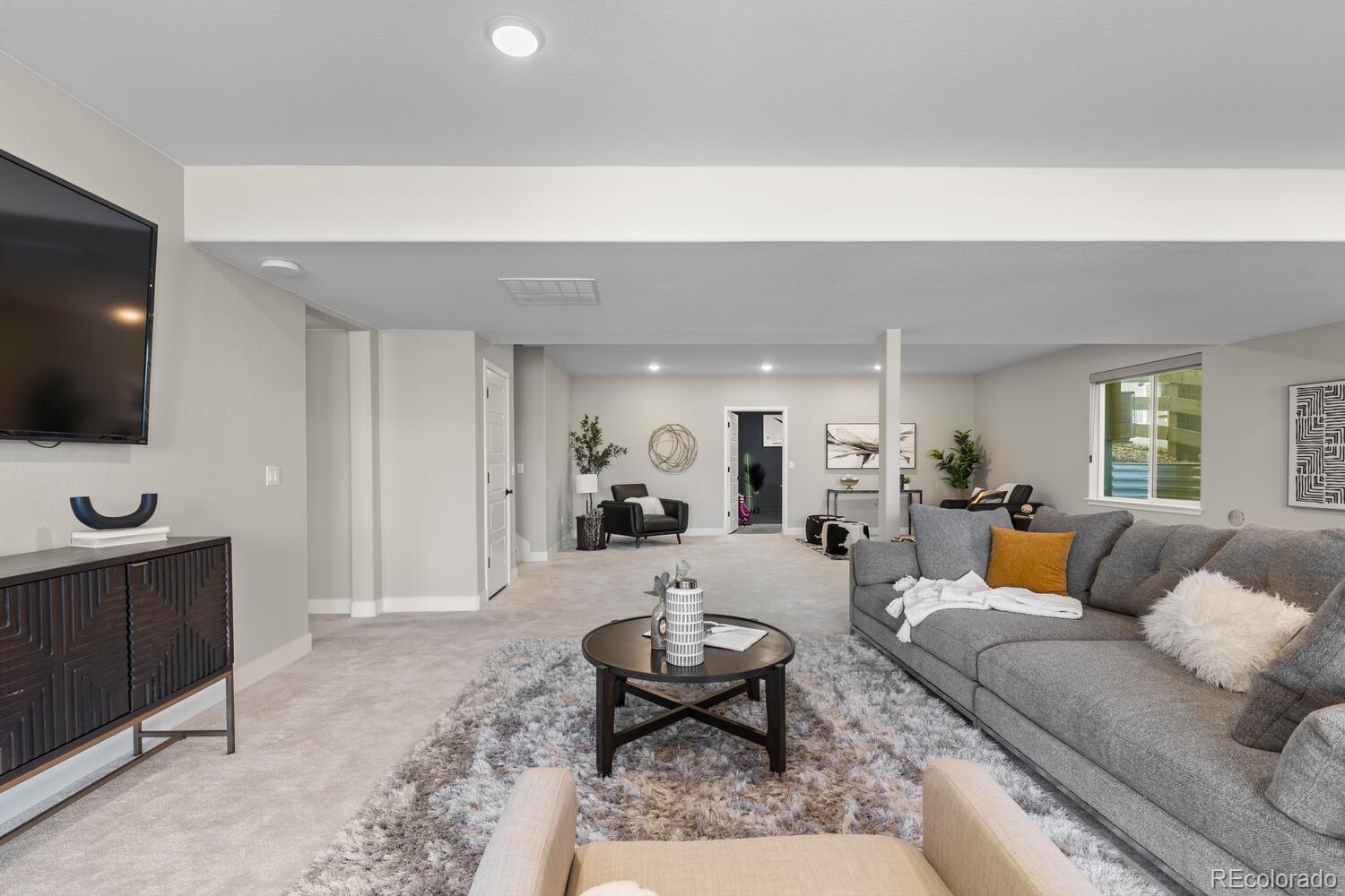 Castle Pines, Colorado, 80108, United States, 5 Bedrooms Bedrooms, ,6 BathroomsBathrooms,Residential,Active,1965853