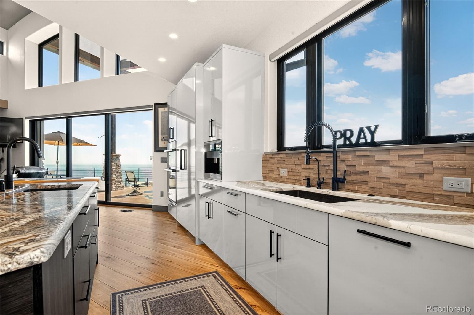 Manitou Springs, Colorado, 80829, United States, 4 Bedrooms Bedrooms, ,3 BathroomsBathrooms,Residential,Active,1933732