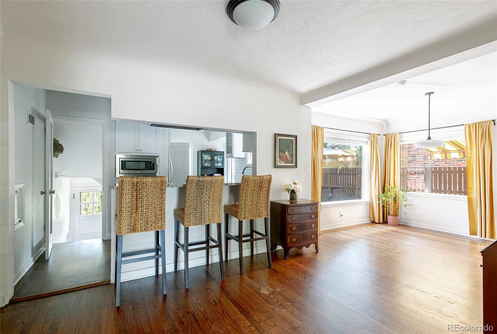Boulder, Colorado, 80302, United States, 5 Bedrooms Bedrooms, ,2 BathroomsBathrooms,Residential,Active,1944094