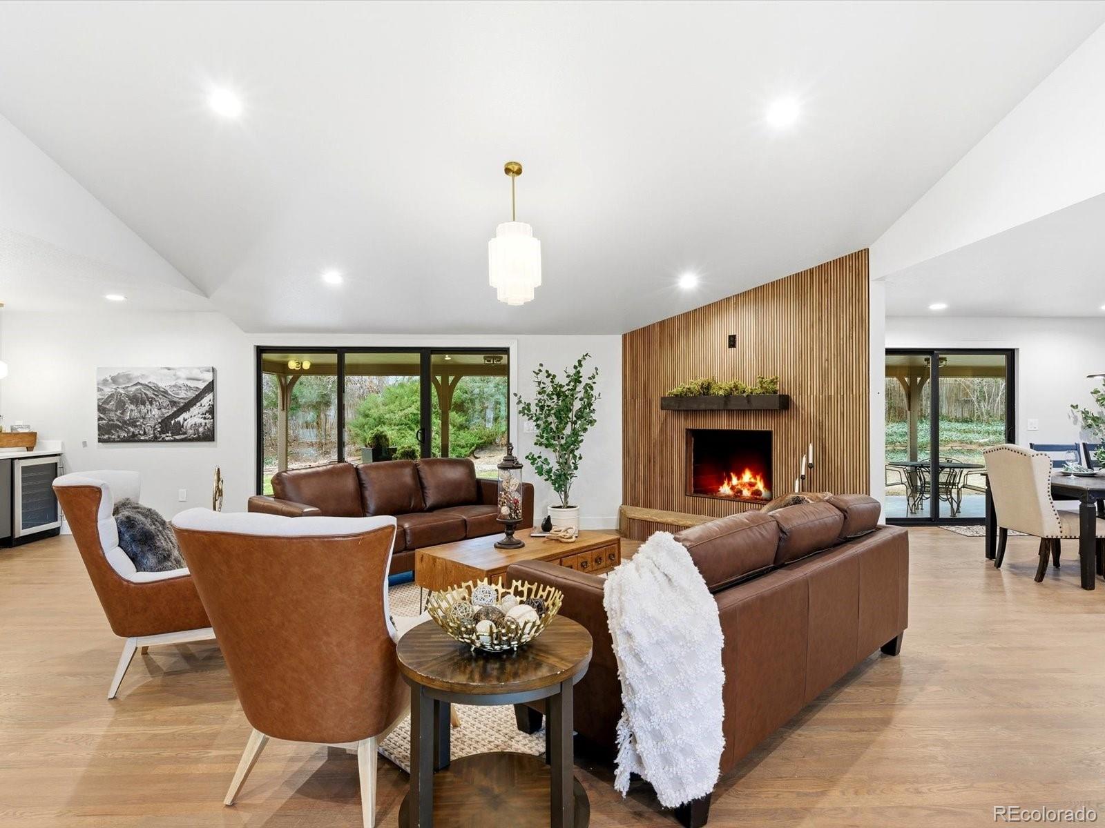 Englewood, Colorado, 80113, United States, 4 Bedrooms Bedrooms, ,5 BathroomsBathrooms,Residential,Active,2006786