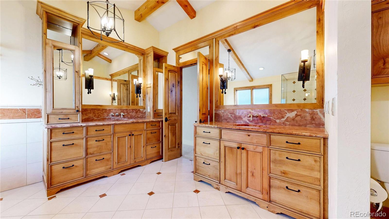 Littleton, Colorado, 80125, United States, 4 Bedrooms Bedrooms, ,5 BathroomsBathrooms,Residential,Active,2007000