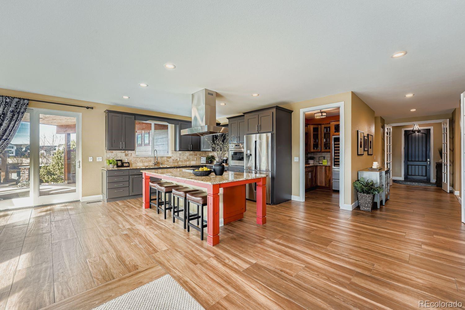 Littleton, Colorado, 80125, United States, 4 Bedrooms Bedrooms, ,5 BathroomsBathrooms,Residential,Active,2008311