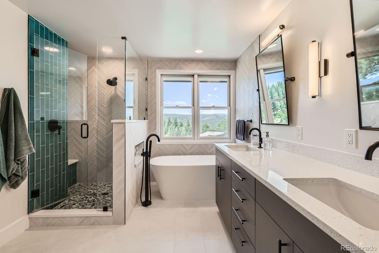 Boulder, Colorado, 80302, United States, 4 Bedrooms Bedrooms, ,3 BathroomsBathrooms,Residential,Active,1944047