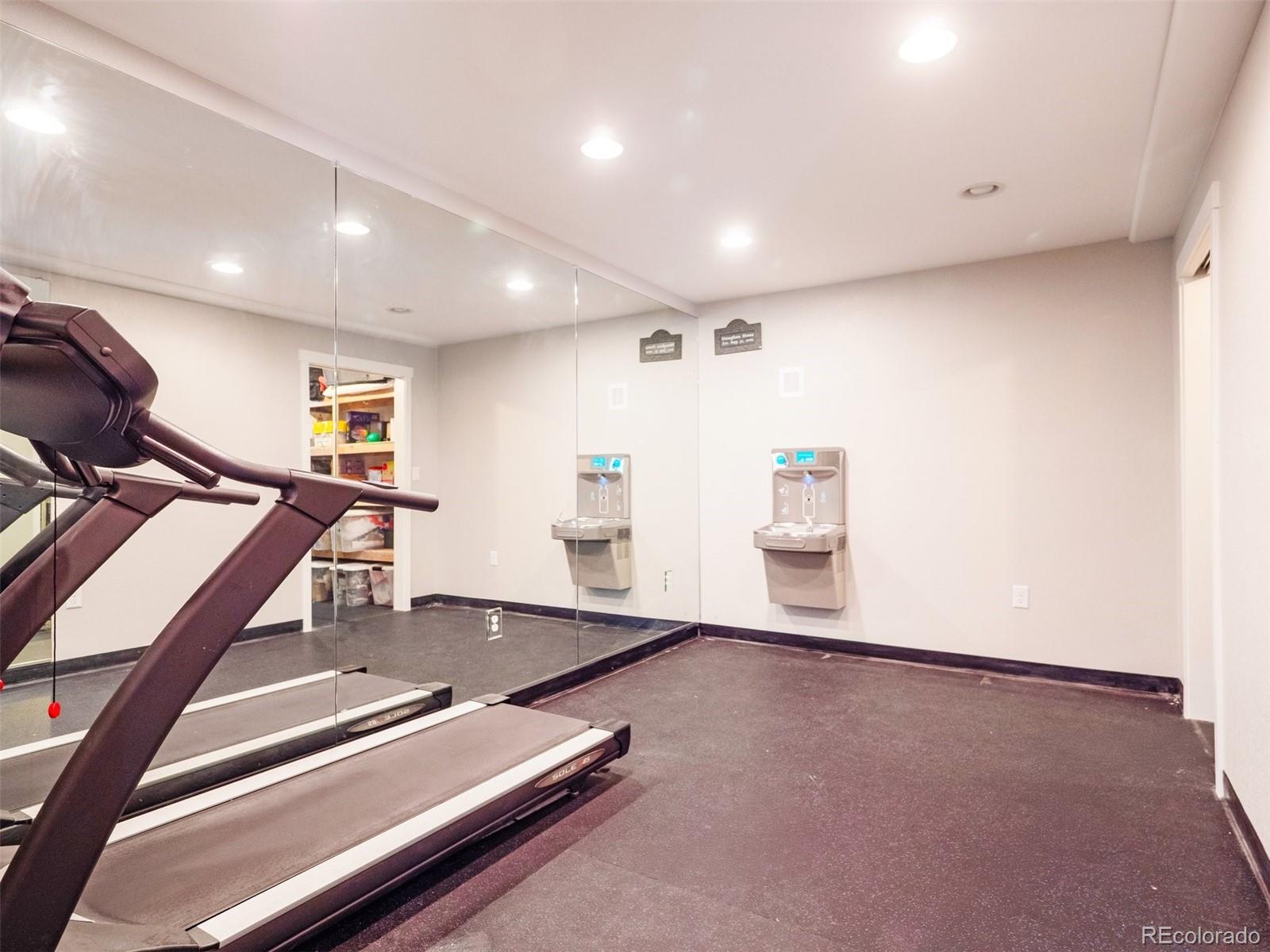 Highlands Ranch, Colorado, 80126, United States, 5 Bedrooms Bedrooms, ,5 BathroomsBathrooms,Residential,Active,1929668