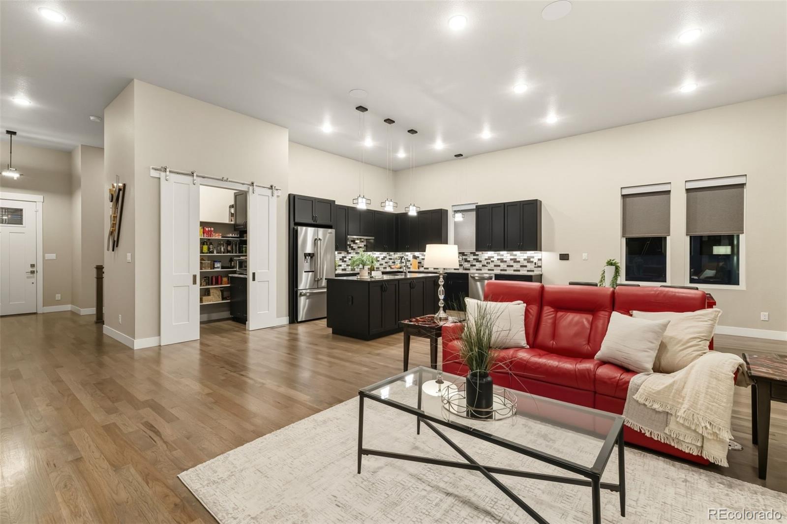 Colorado Springs, Colorado, 80904, United States, 4 Bedrooms Bedrooms, ,5 BathroomsBathrooms,Residential,Active,1985588