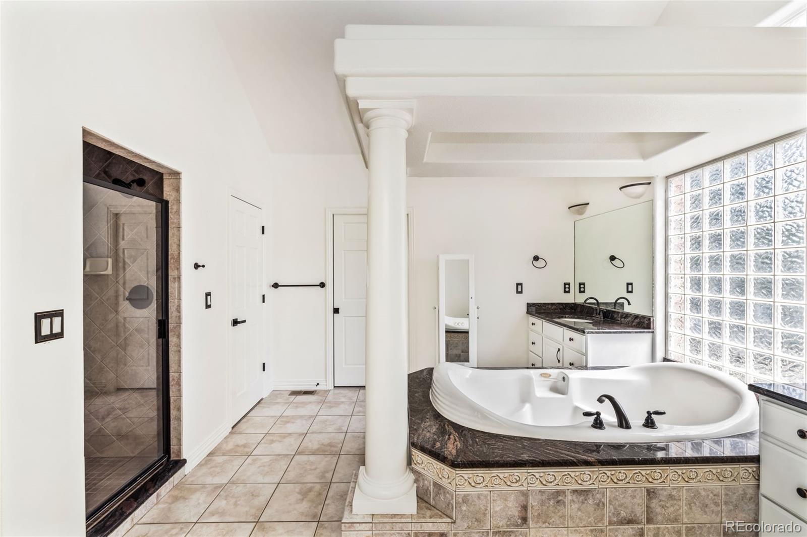 Thornton, Colorado, 80241, United States, 5 Bedrooms Bedrooms, ,5 BathroomsBathrooms,Residential,Active,2035147