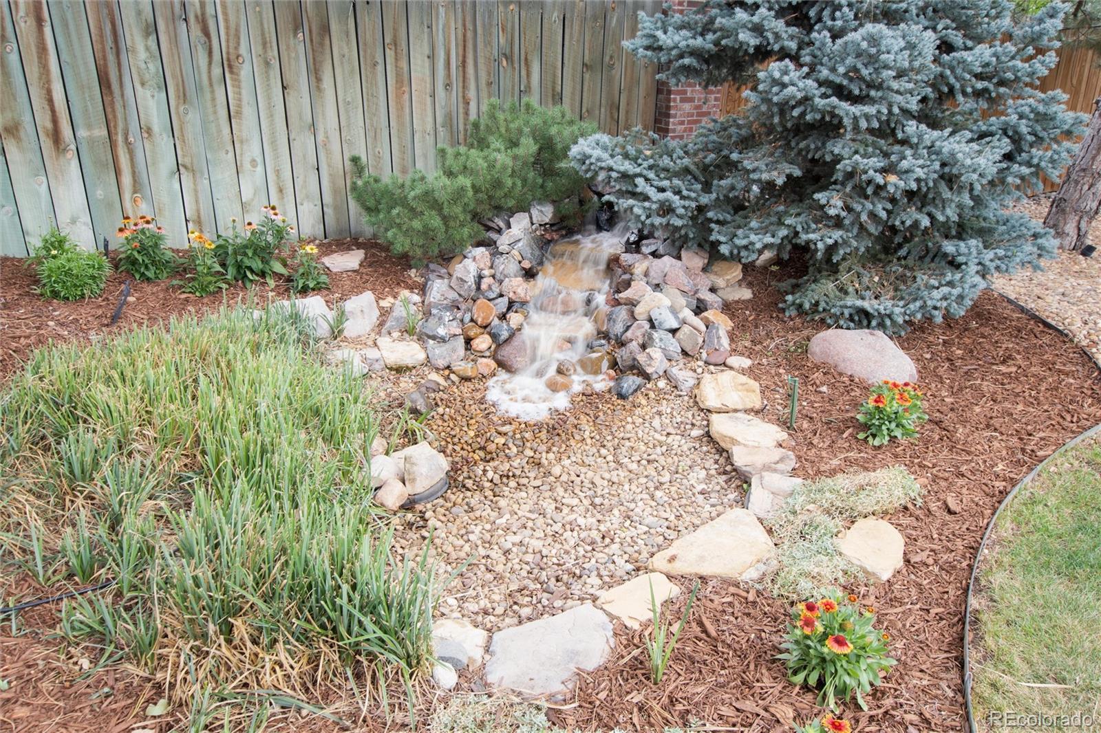 Littleton, Colorado, 80123, United States, 4 Bedrooms Bedrooms, ,4 BathroomsBathrooms,Residential,Active,1936610