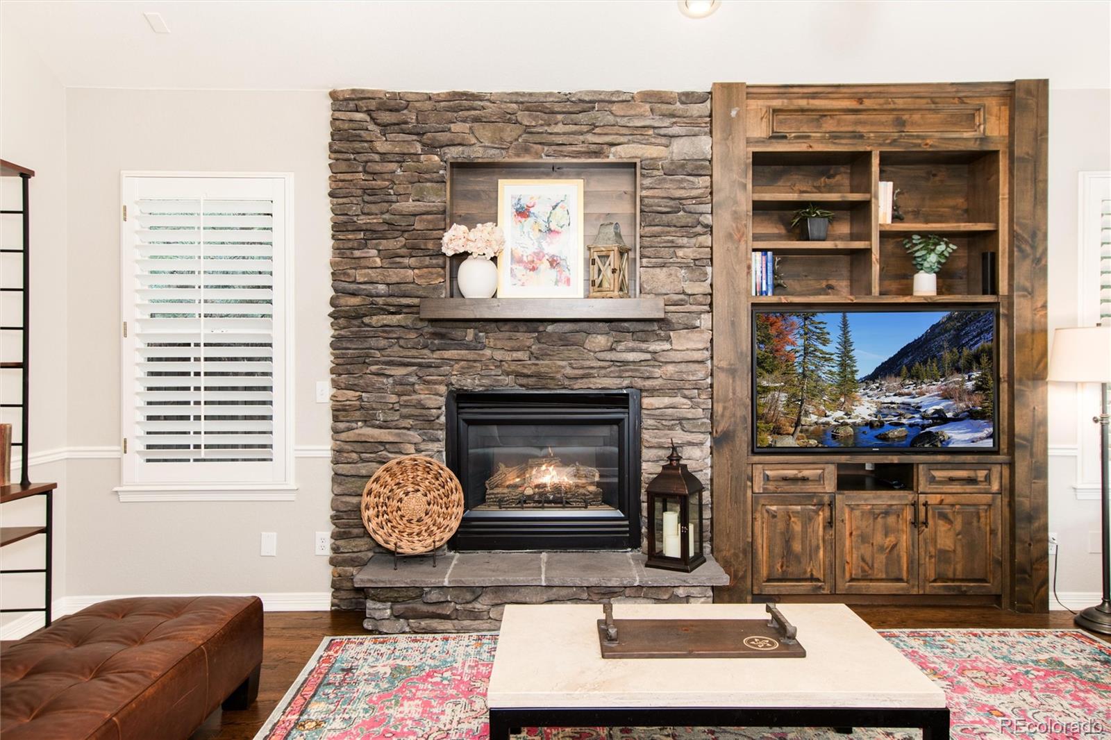 Littleton, Colorado, 80123, United States, 4 Bedrooms Bedrooms, ,4 BathroomsBathrooms,Residential,Active,1936610