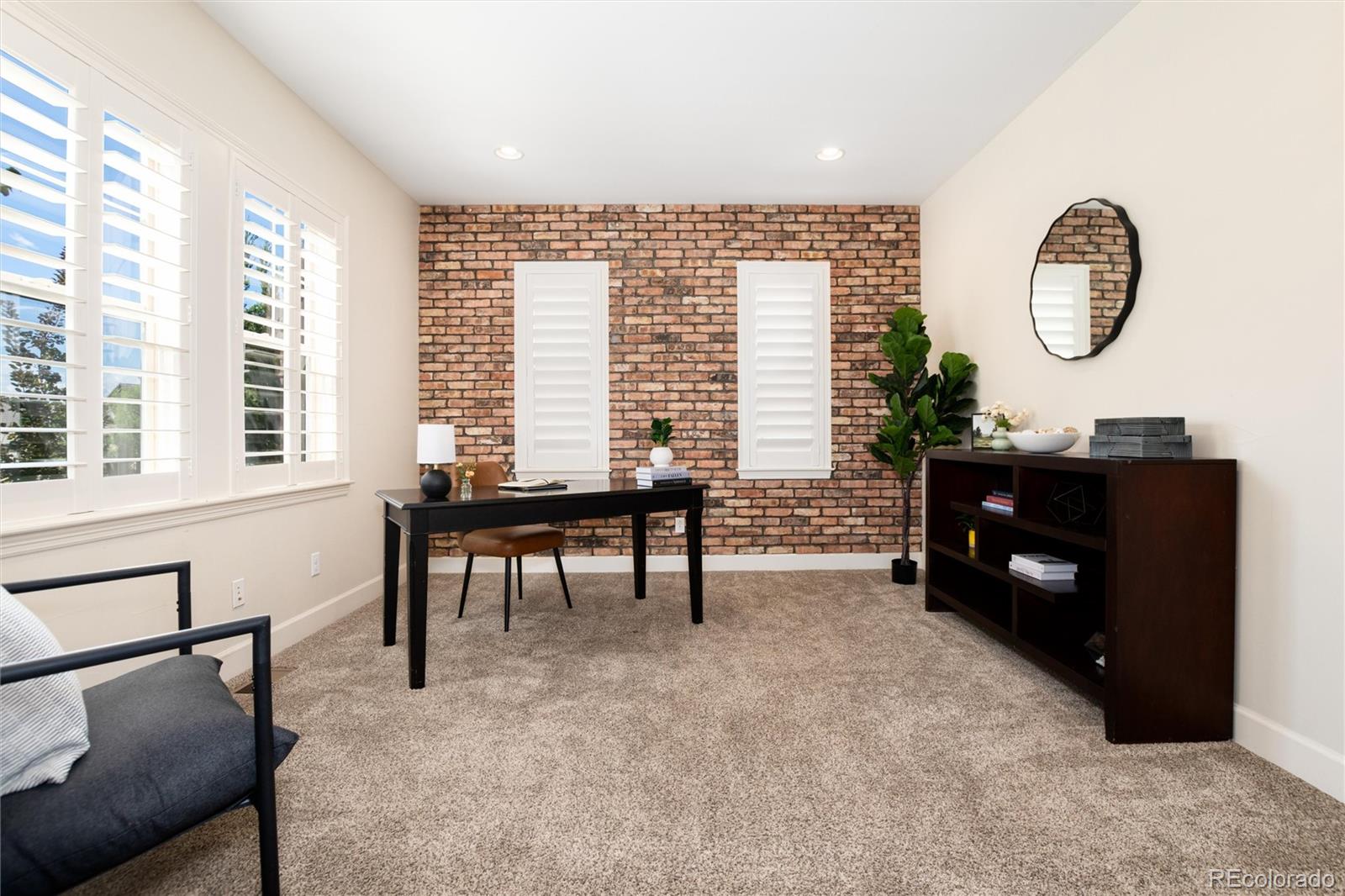 Highlands Ranch, Colorado, 80126, United States, 4 Bedrooms Bedrooms, ,4 BathroomsBathrooms,Residential,Active,1951823