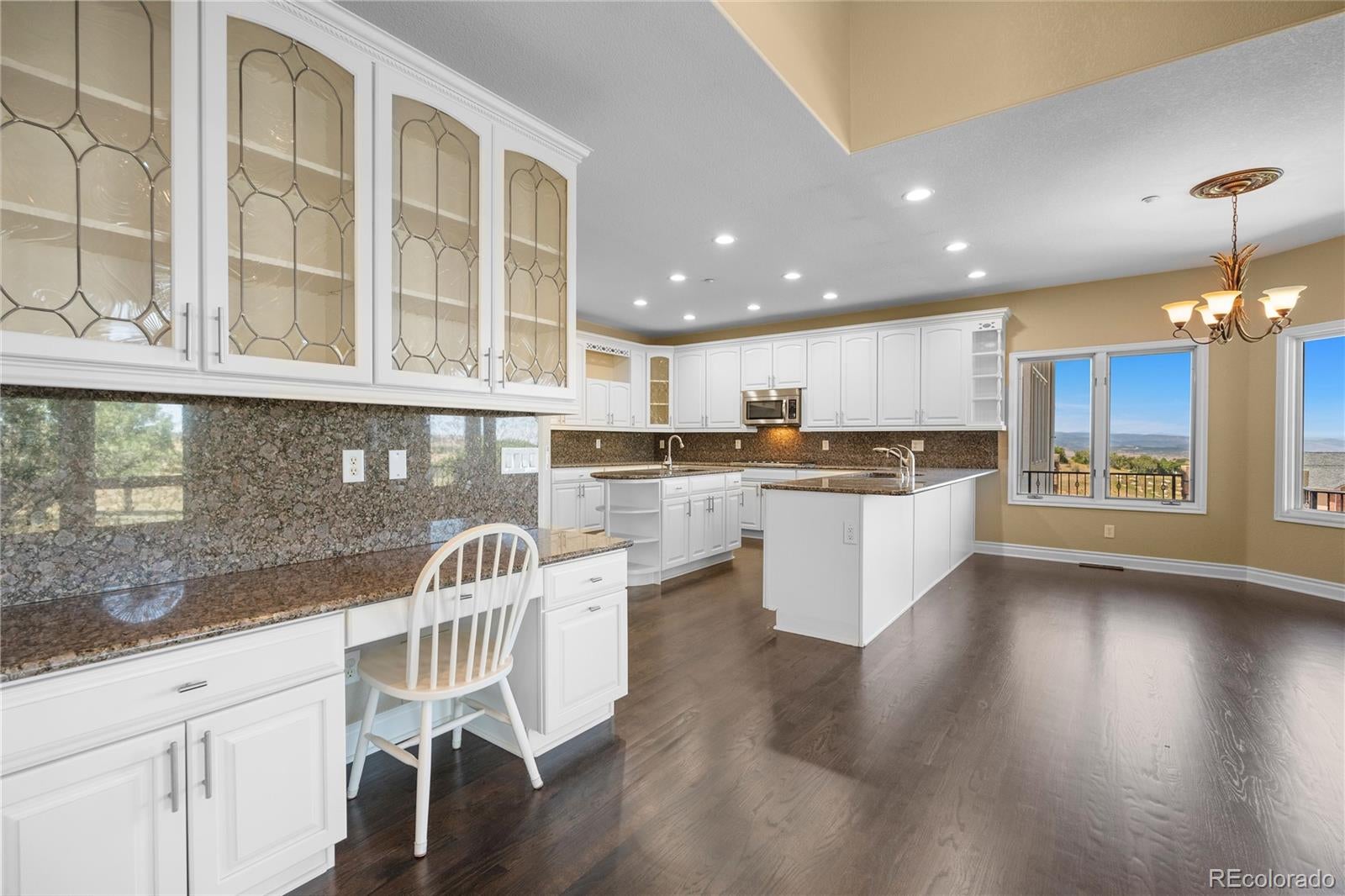 Castle Rock, Colorado, 80109, United States, 5 Bedrooms Bedrooms, ,6 BathroomsBathrooms,Residential,Active,1905040