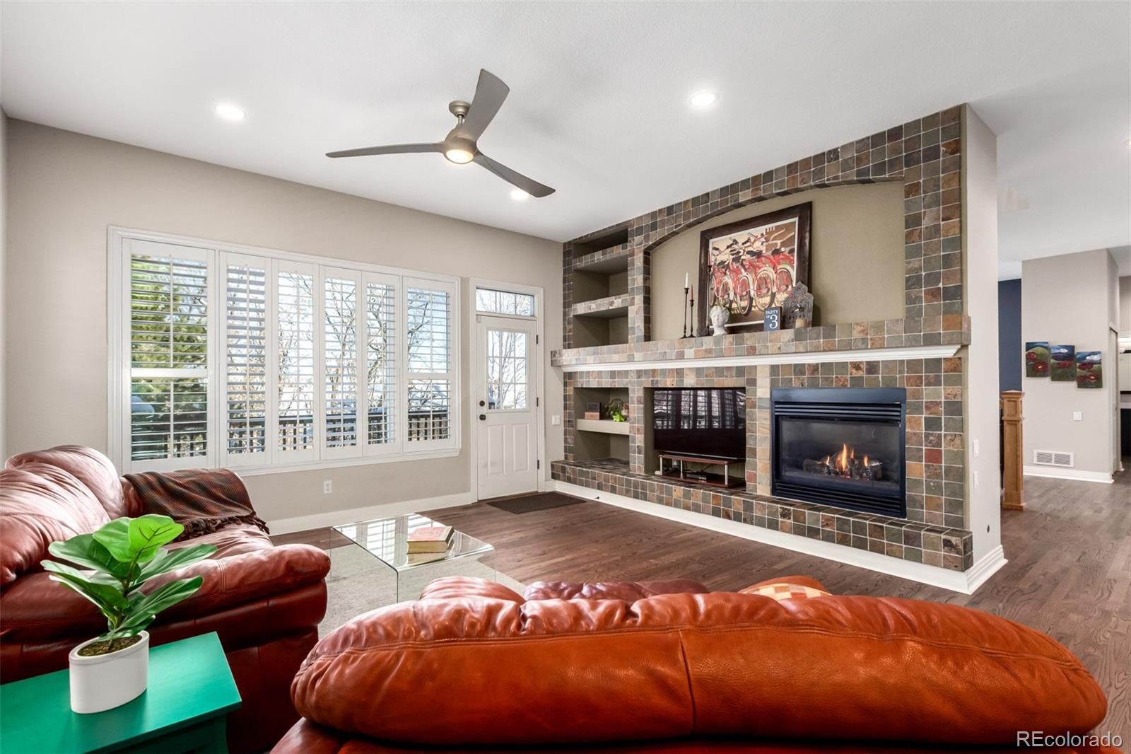 Arvada, Colorado, 80403, United States, 5 Bedrooms Bedrooms, ,4 BathroomsBathrooms,Residential,Active,2006903