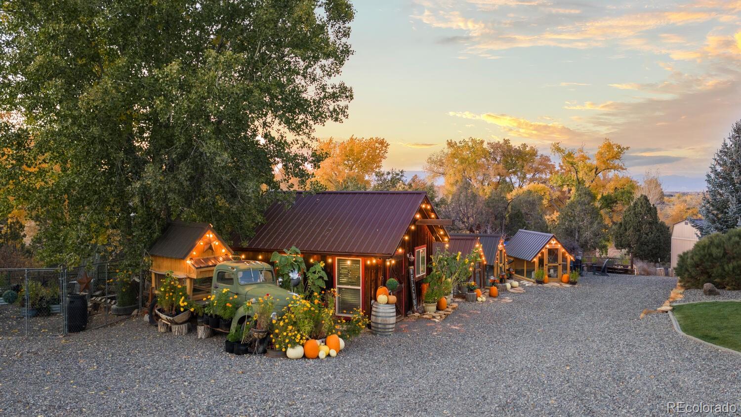 Montrose, Colorado, 81403, United States, 3 Bedrooms Bedrooms, ,3 BathroomsBathrooms,Residential,Active,1985579