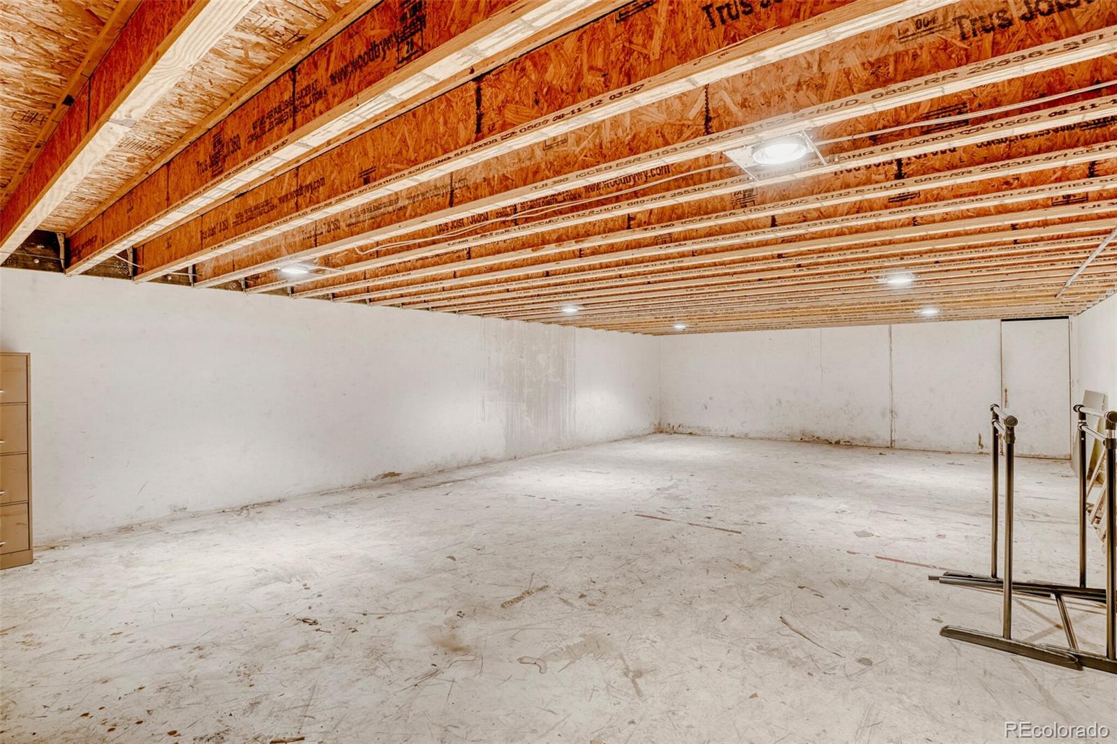 Denver, Colorado, 80210, United States, 4 Bedrooms Bedrooms, ,3 BathroomsBathrooms,Residential,Active,2017495