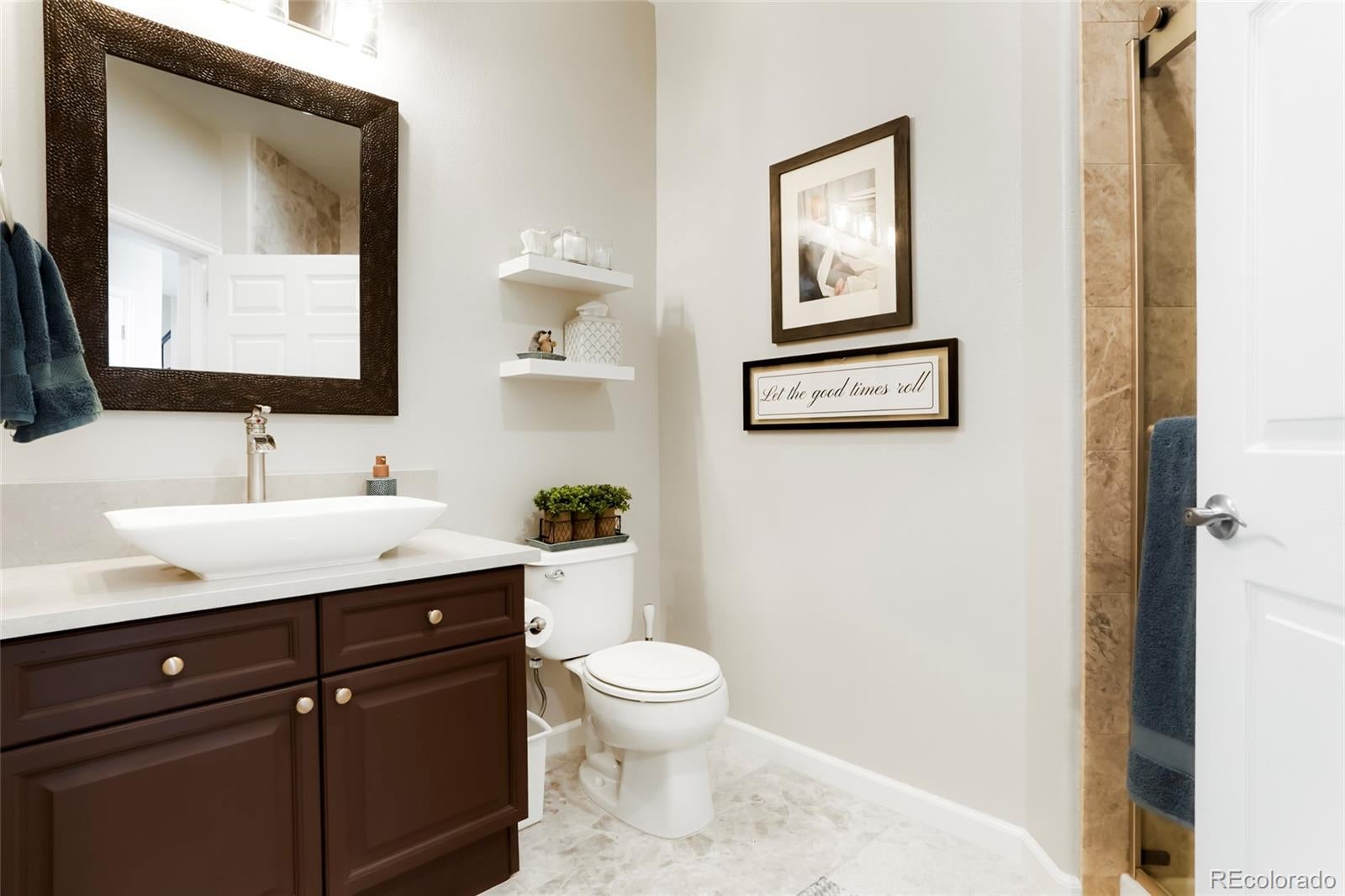Highlands Ranch, Colorado, 80126, United States, 5 Bedrooms Bedrooms, ,5 BathroomsBathrooms,Residential,Active,1922291