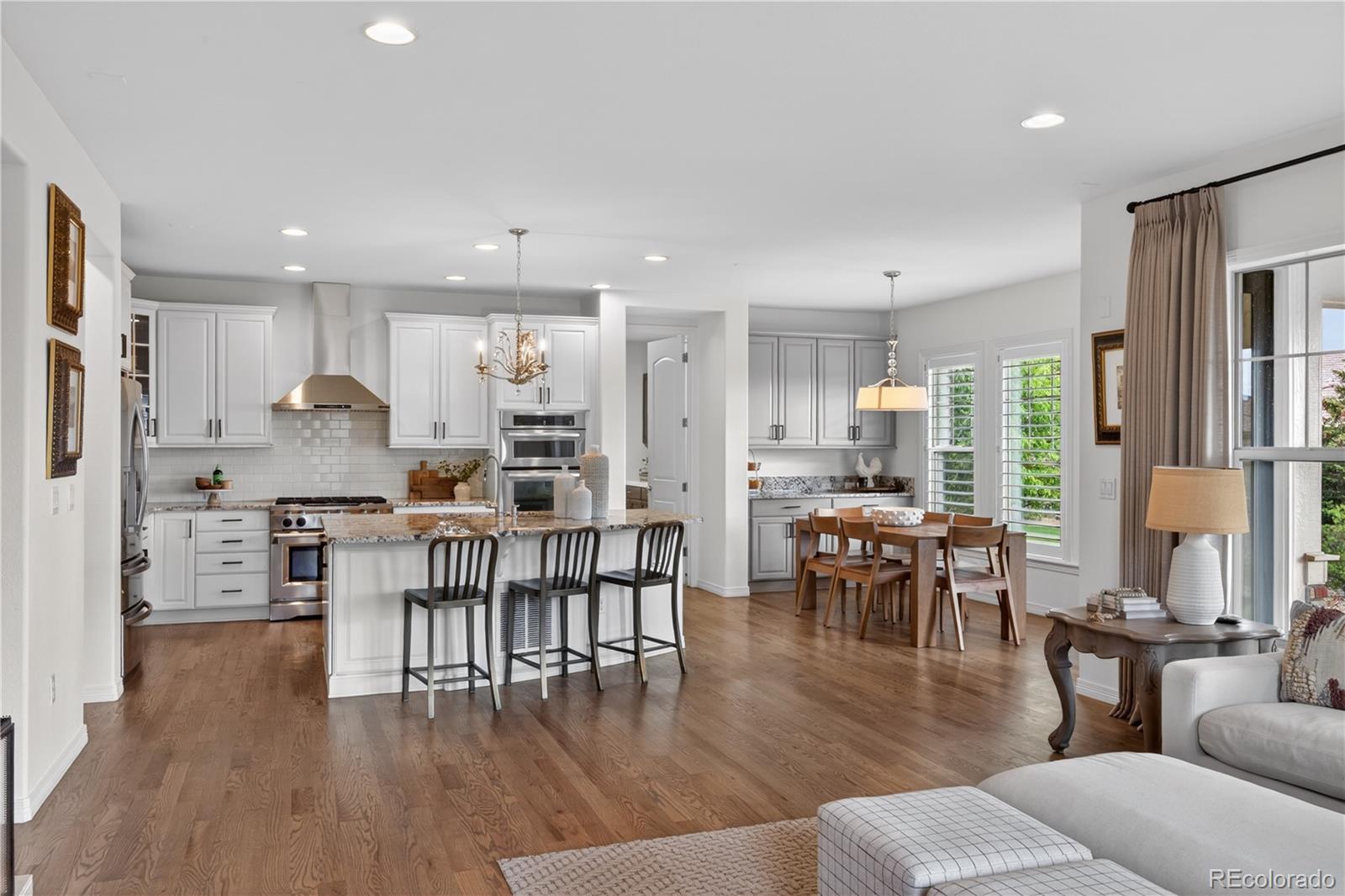 Highlands Ranch, Colorado, 80126, United States, 5 Bedrooms Bedrooms, ,5 BathroomsBathrooms,Residential,Active,2044598