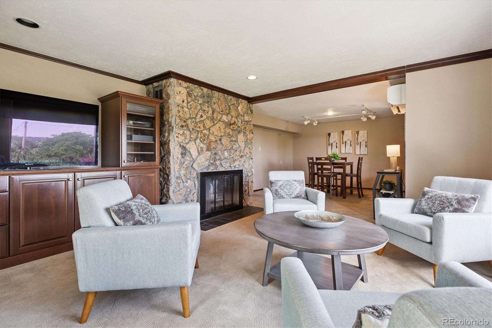 Golden, Colorado, 80401, United States, 3 Bedrooms Bedrooms, ,3 BathroomsBathrooms,Residential,Active,1863484