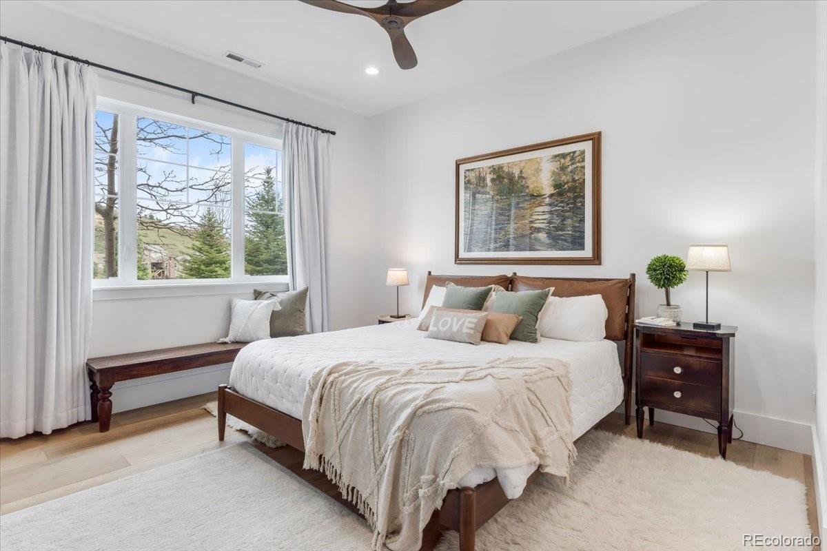 Morrison, Colorado, 80465, United States, 4 Bedrooms Bedrooms, ,5 BathroomsBathrooms,Residential,Active,1790912