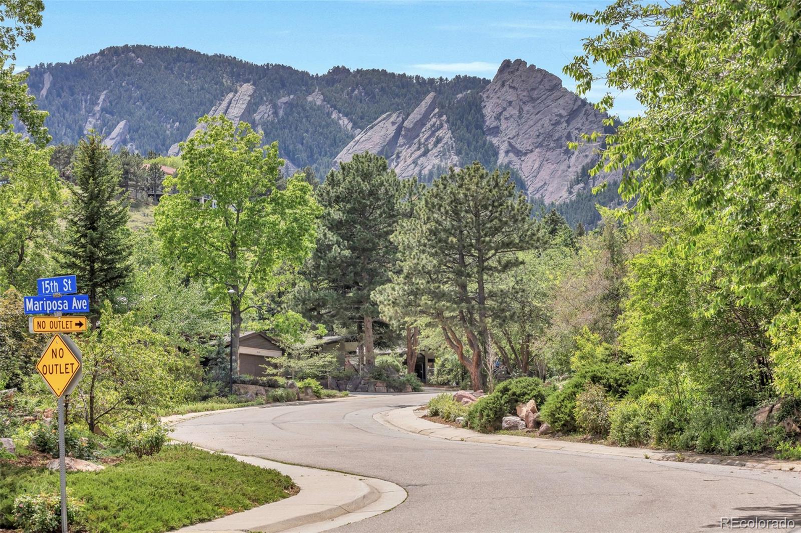 Boulder, Colorado, 80302, United States, 5 Bedrooms Bedrooms, ,2 BathroomsBathrooms,Residential,Active,2041751