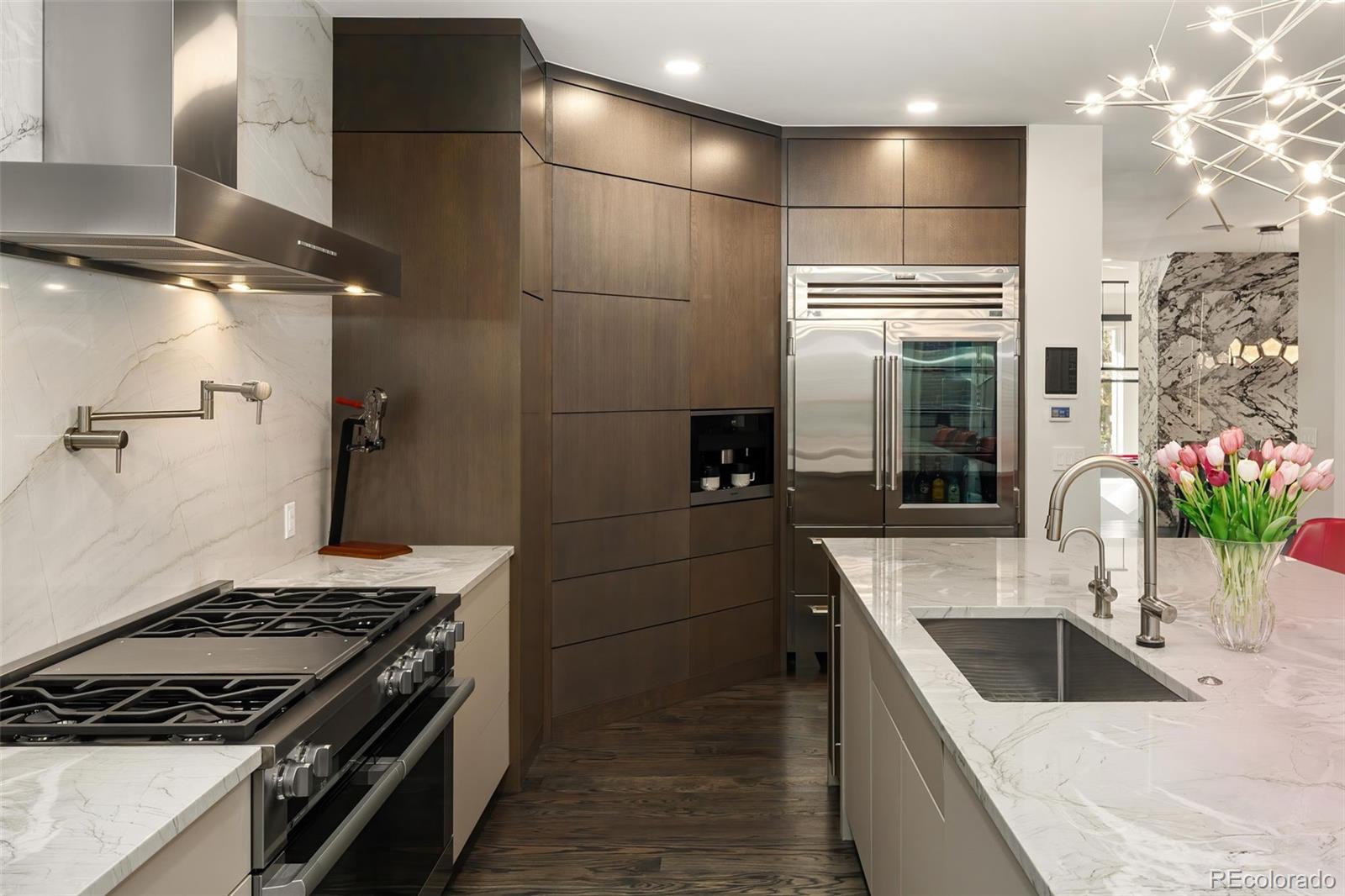 Denver, Colorado, 80206, United States, ,4 BathroomsBathrooms,Residential,Active,1757347