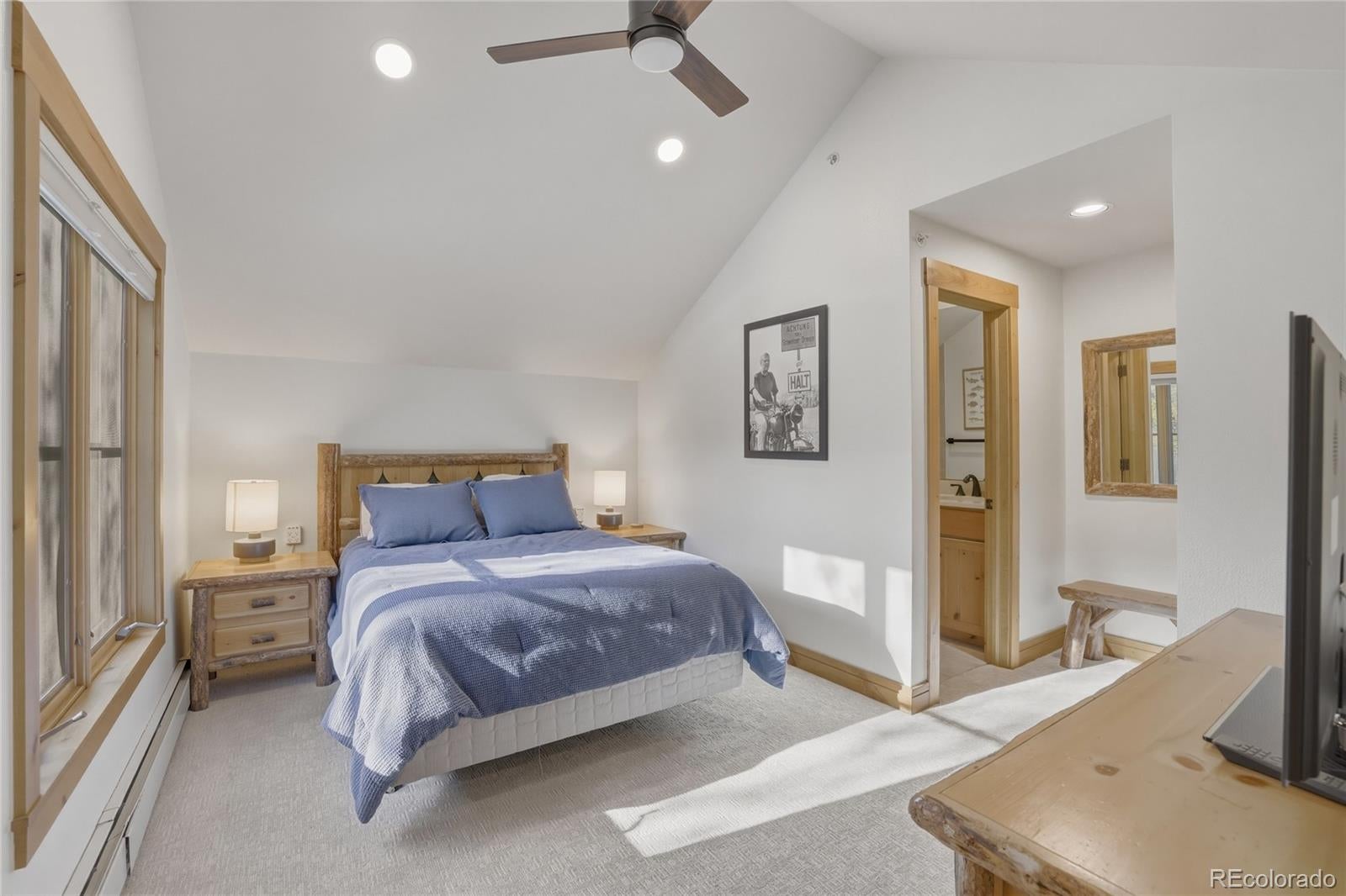 Dillon, Colorado, 80435, United States, 2 Bedrooms Bedrooms, ,3 BathroomsBathrooms,Residential,Active,2051972