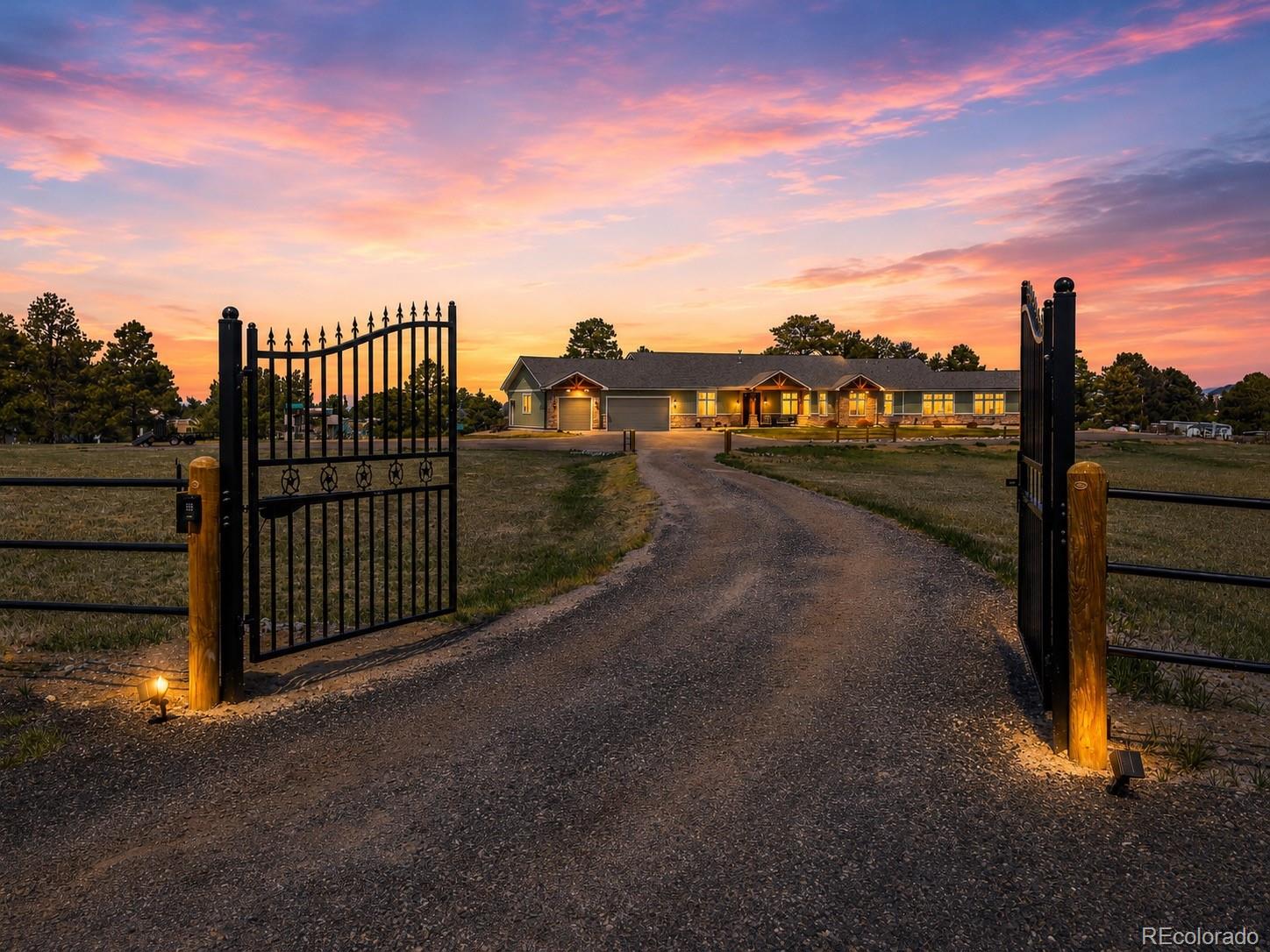 Parker, Colorado, 80138, United States, 4 Bedrooms Bedrooms, ,6 BathroomsBathrooms,Residential,Contingent,2052131