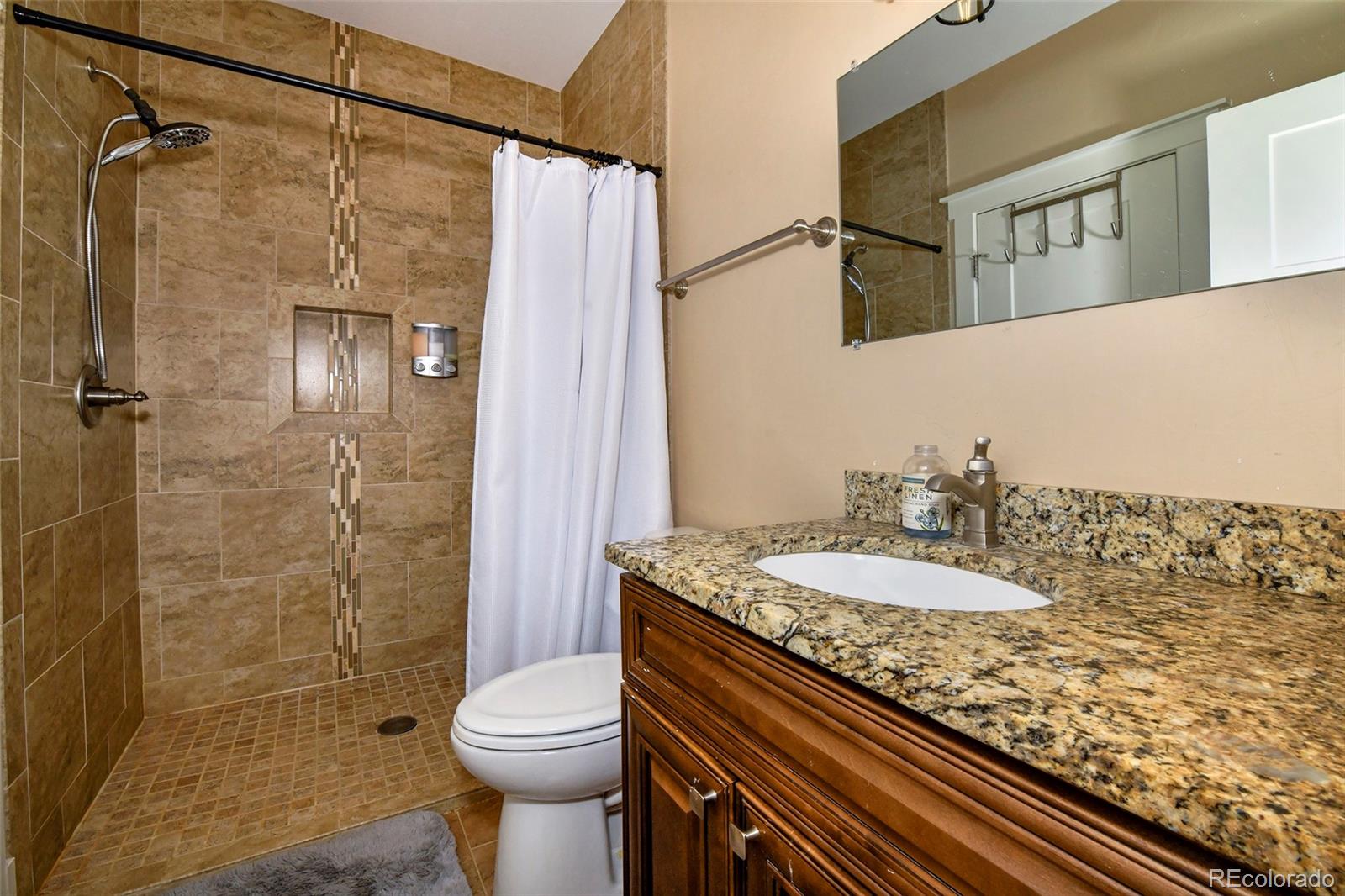 Colorado Springs, Colorado, 80908, United States, 7 Bedrooms Bedrooms, ,7 BathroomsBathrooms,Residential,Active,2016716