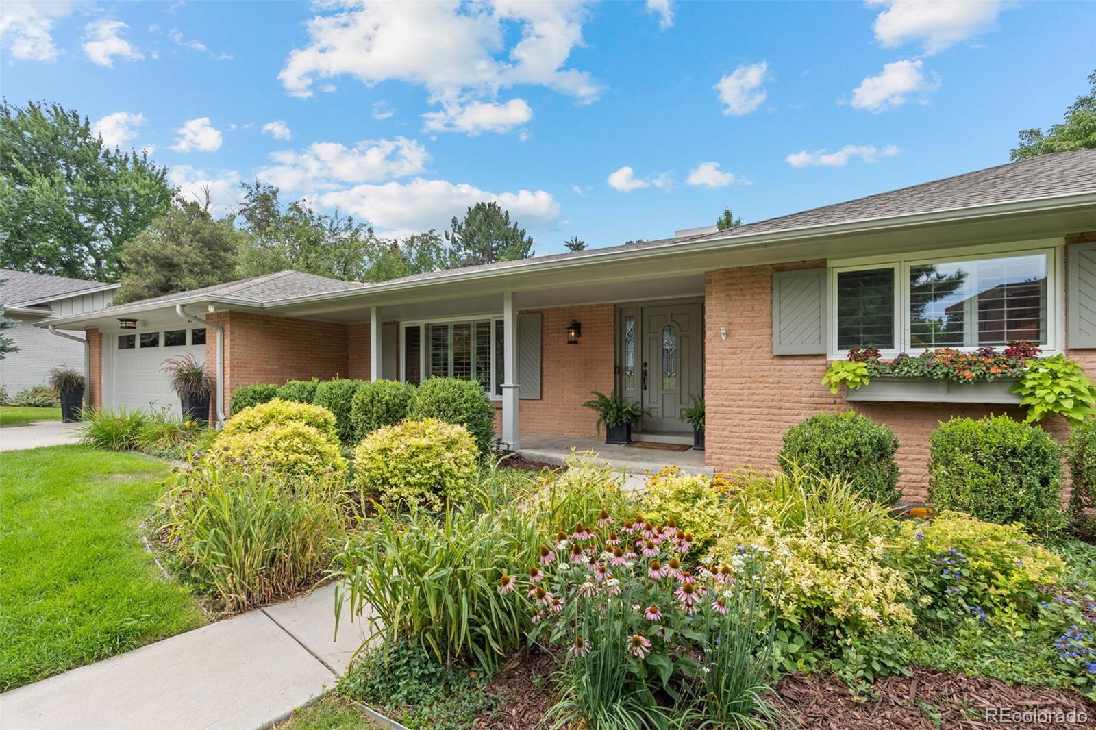 Englewood, Colorado, 80111, United States, 4 Bedrooms Bedrooms, ,3 BathroomsBathrooms,Residential,Active,1909660