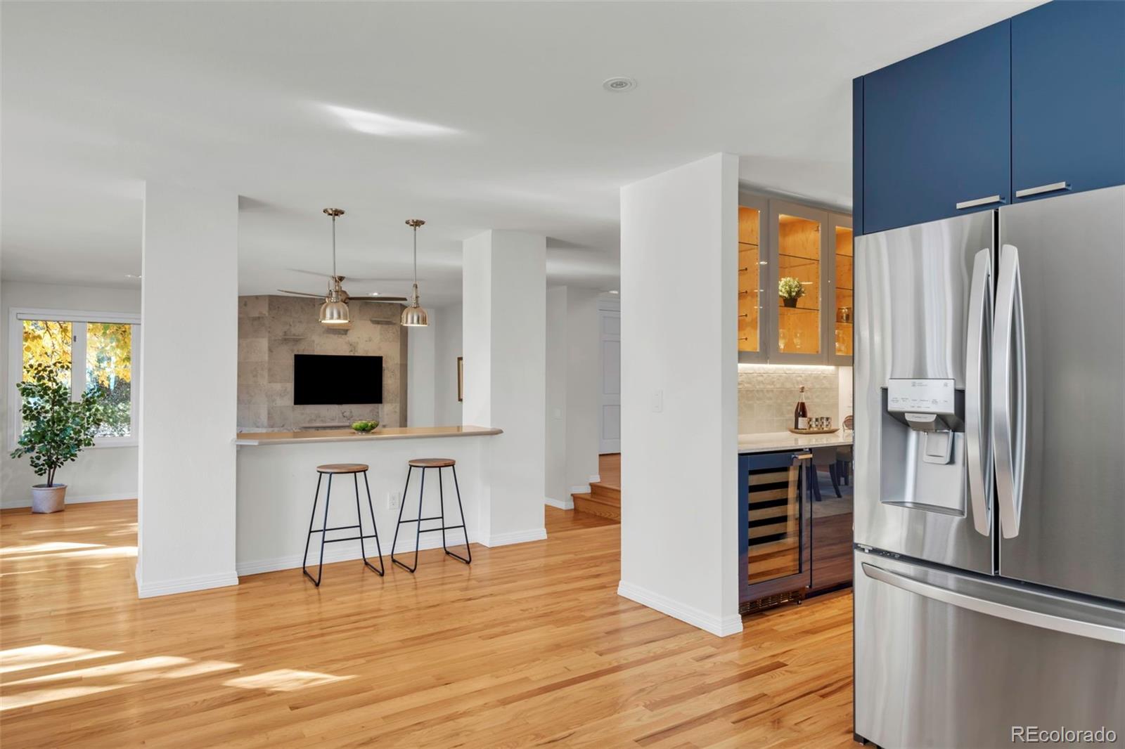 Boulder, Colorado, 80304, United States, 4 Bedrooms Bedrooms, ,5 BathroomsBathrooms,Residential,Active,1944028