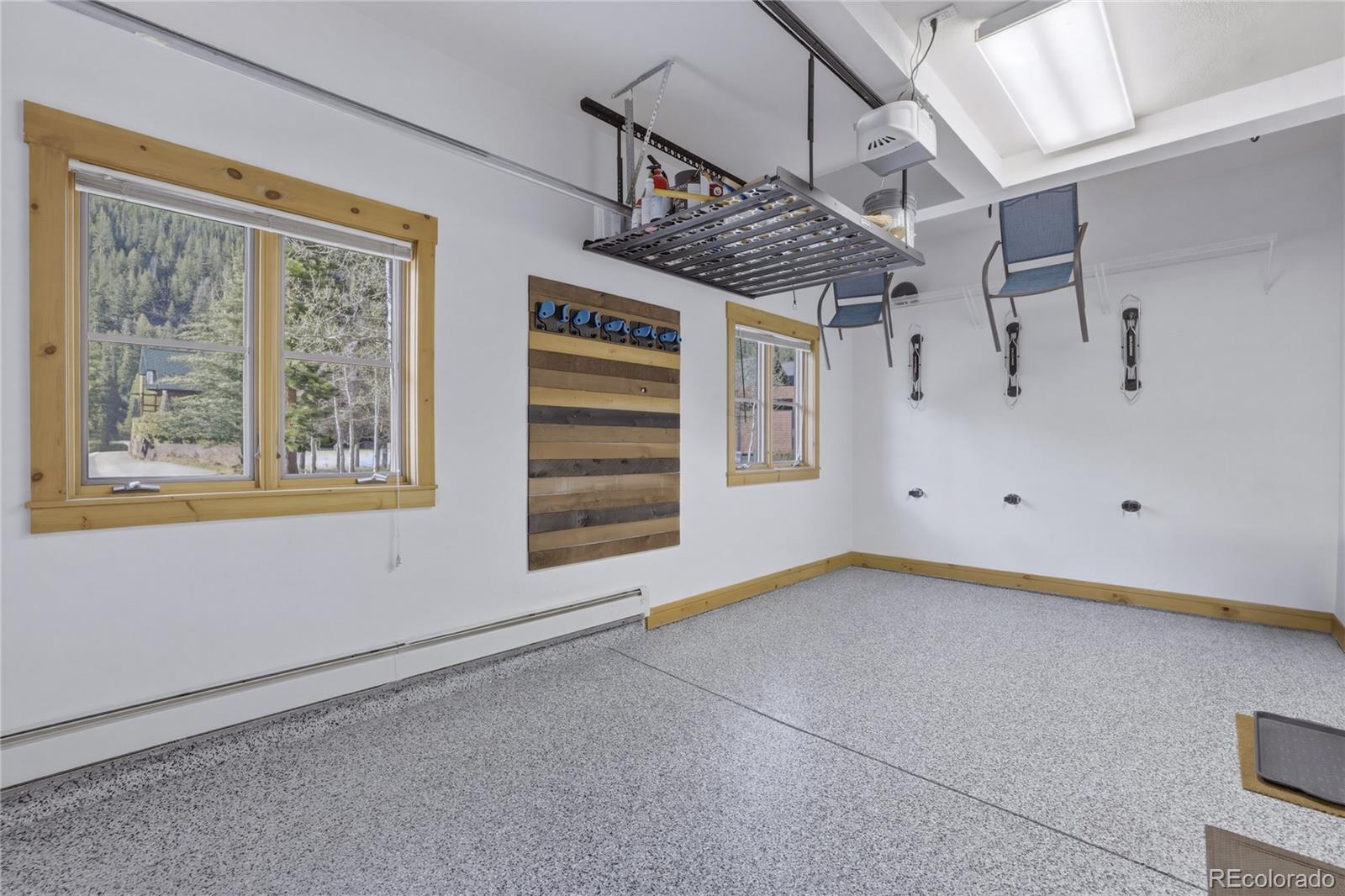Dillon, Colorado, 80435, United States, 2 Bedrooms Bedrooms, ,3 BathroomsBathrooms,Residential,Active,2051972