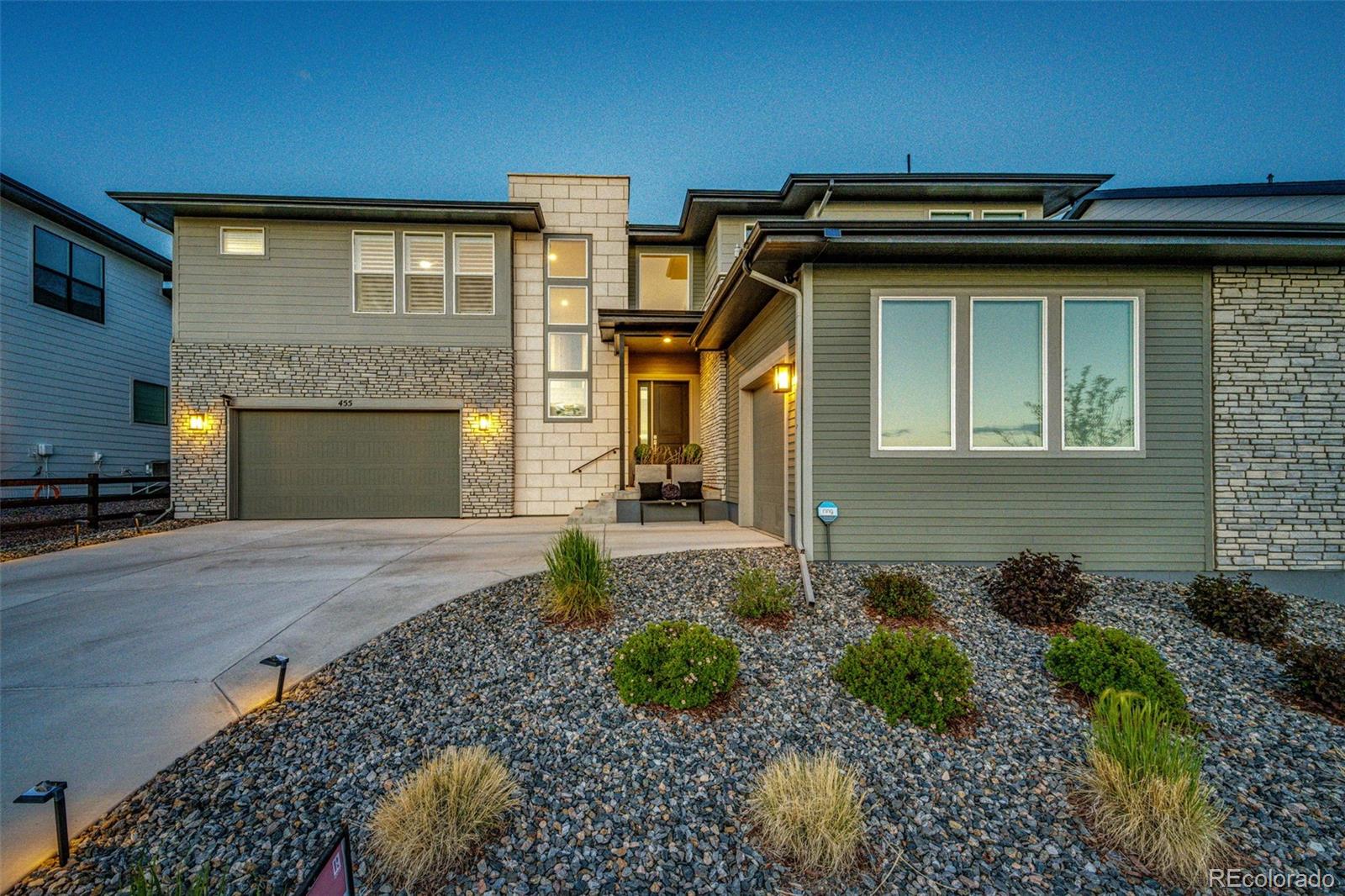 Castle Rock, Colorado, 80104, United States, 5 Bedrooms Bedrooms, ,4 BathroomsBathrooms,Residential,Active,2045378